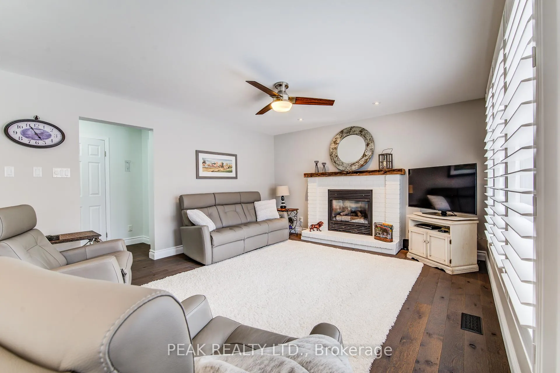 Photo 19 of 367 Meadowvale Place, Waterloo — HOMEH