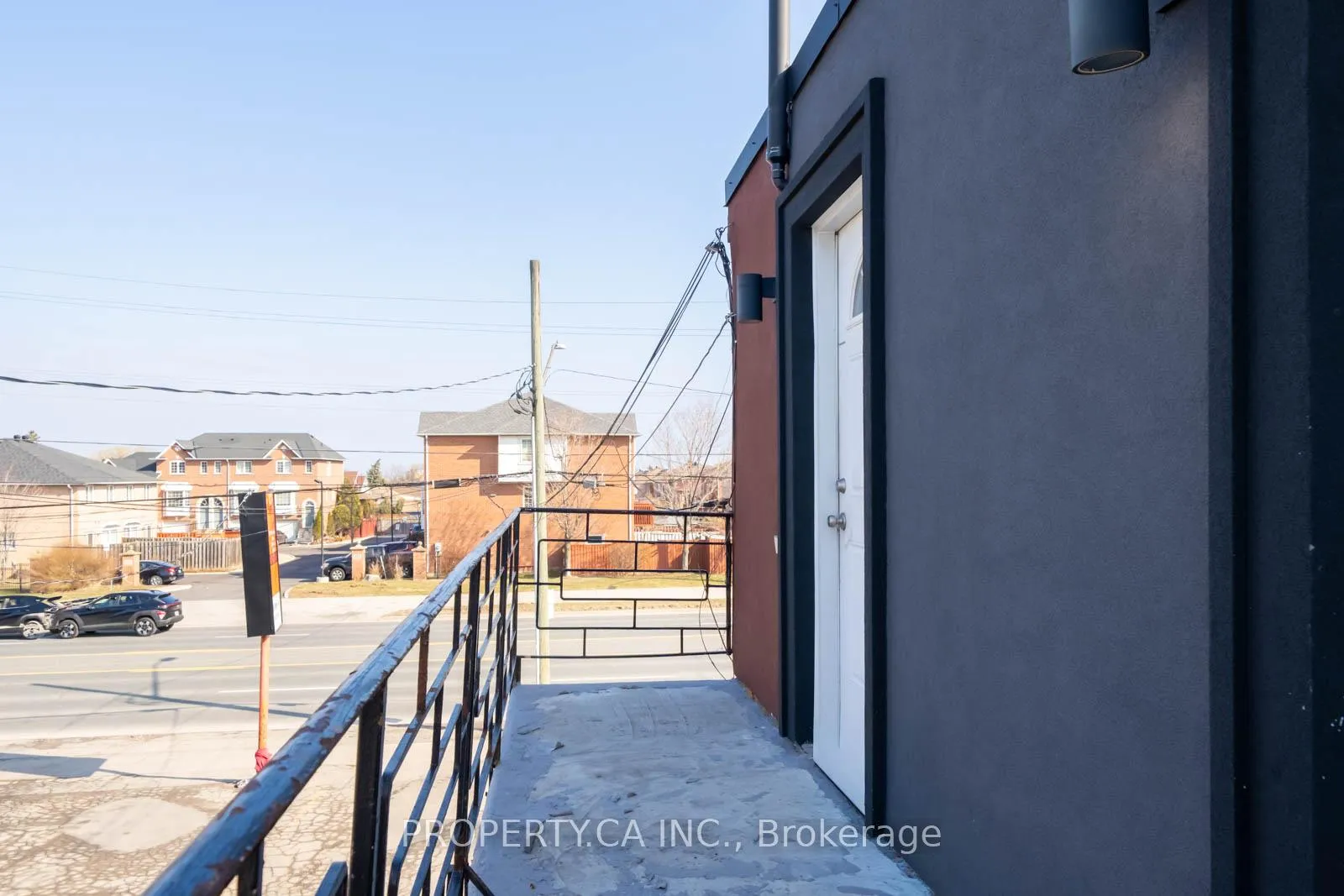 Photo 14 of Unit #2 Upper, 438 8 Highway, Hamilton, Stoney Creek — HOMEH