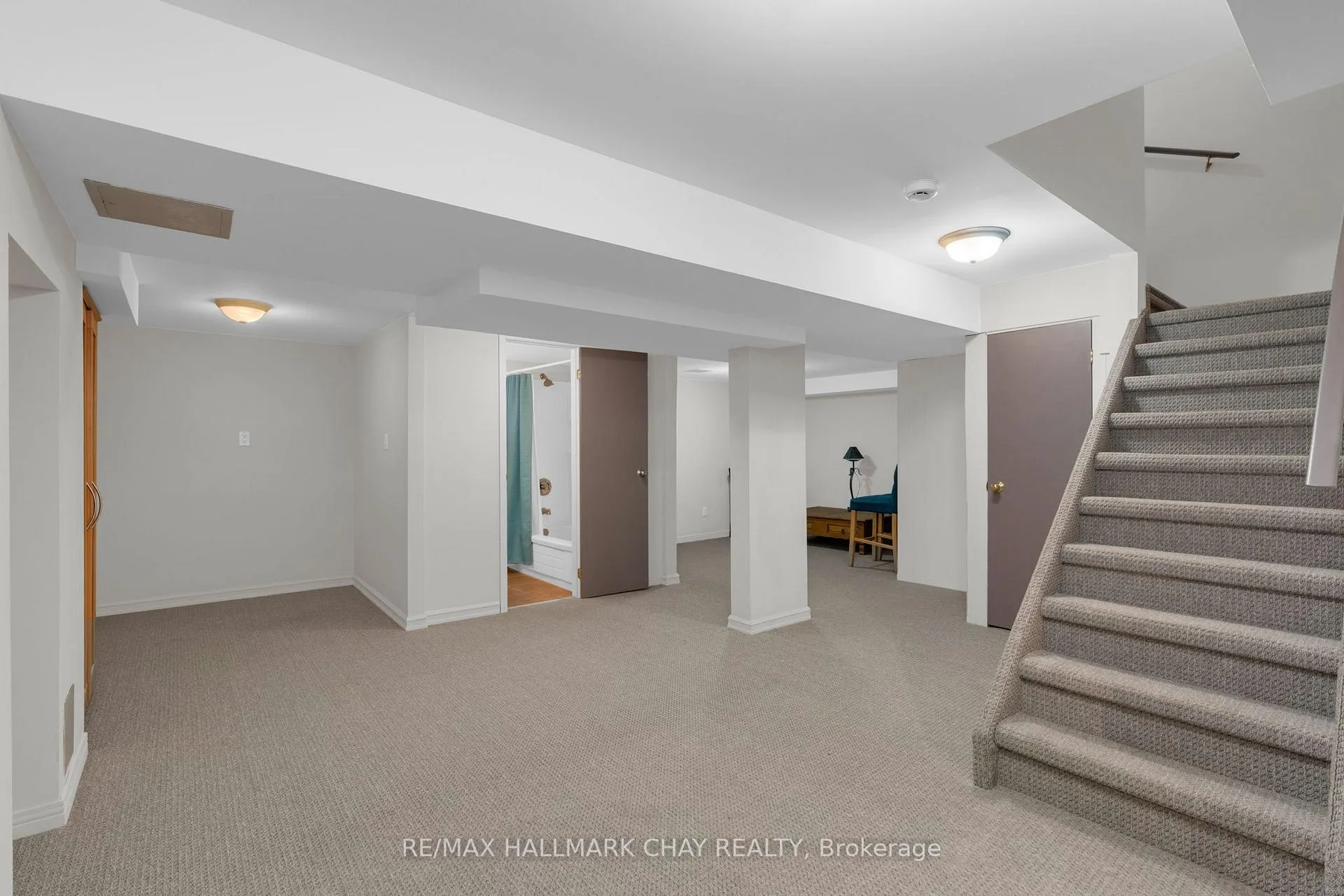 Photo 22 of 12 Muir Drive, Barrie, Ardagh — HOMEH