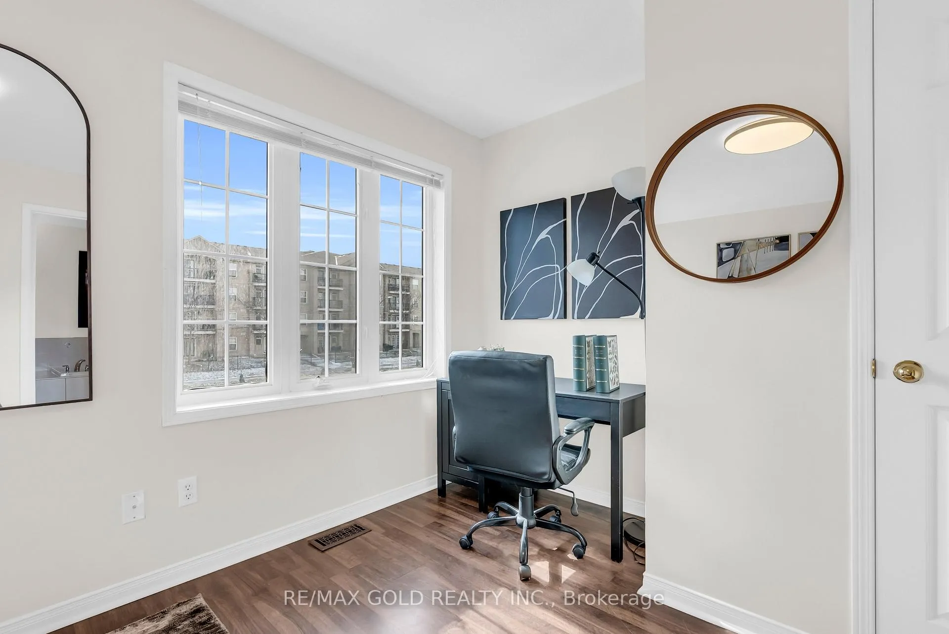 Photo 26 of 1322 Mowat Lane, Milton, Dempsey — HOMEH