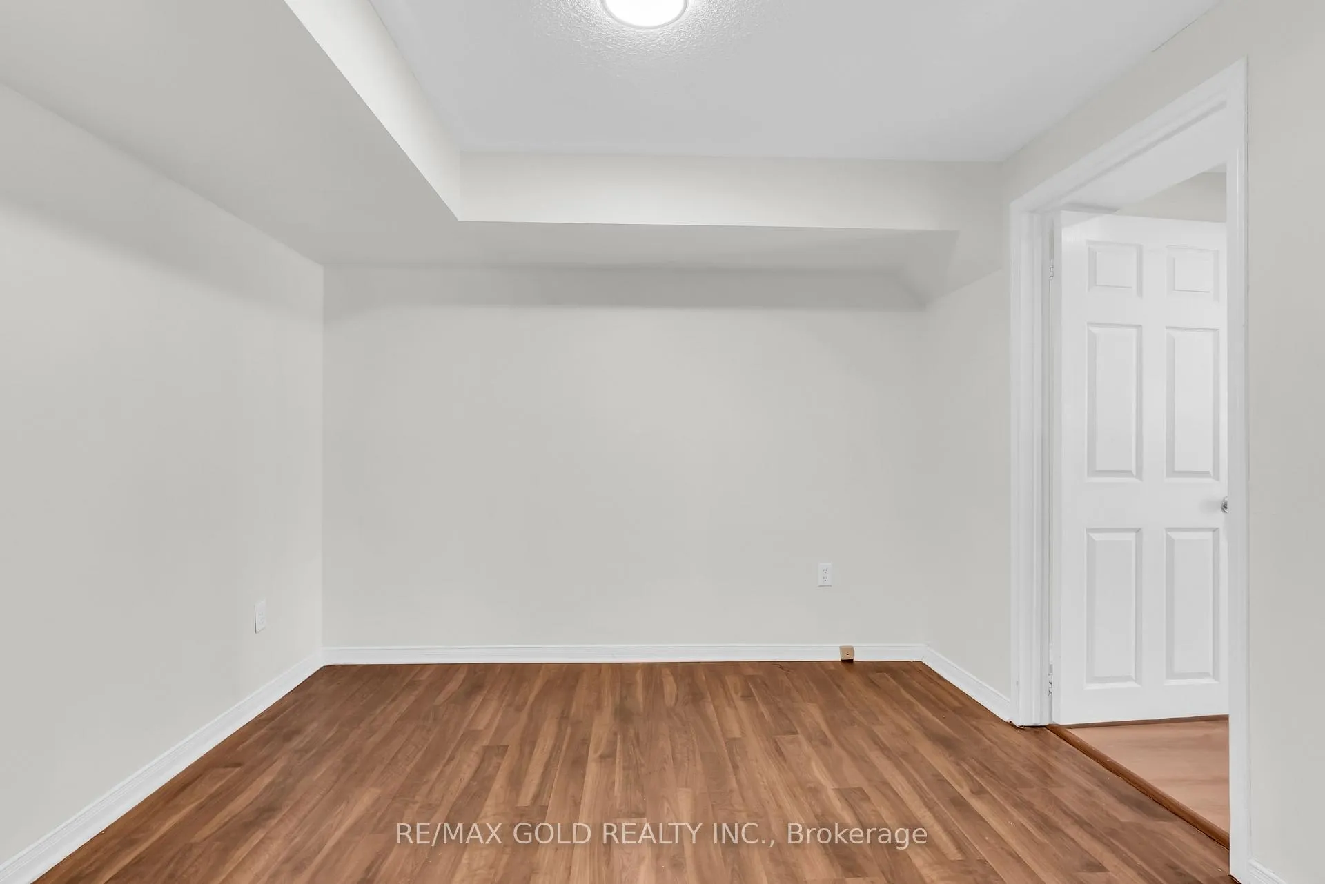 Photo 39 of 1322 Mowat Lane, Milton, Dempsey — HOMEH