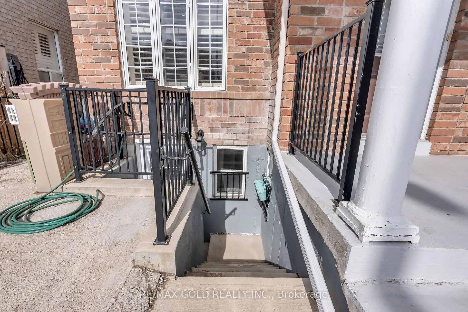 Photo 46 of 1322 Mowat Lane, Milton, Dempsey — HOMEH