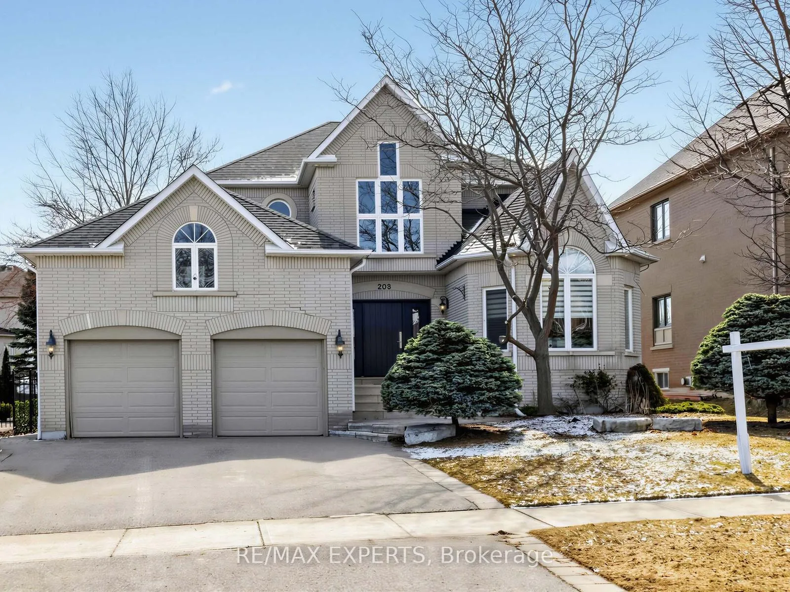 Front of 203 Thomson Creek Boulevard