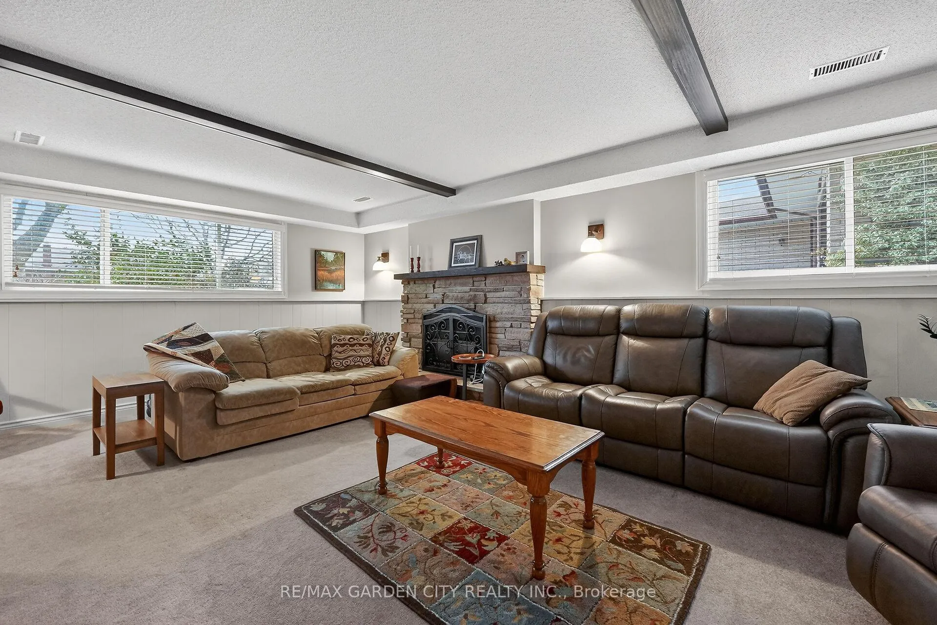 Photo 20 of 77 Prince Charles Drive, St. Catharines, Lakeport — HOMEH