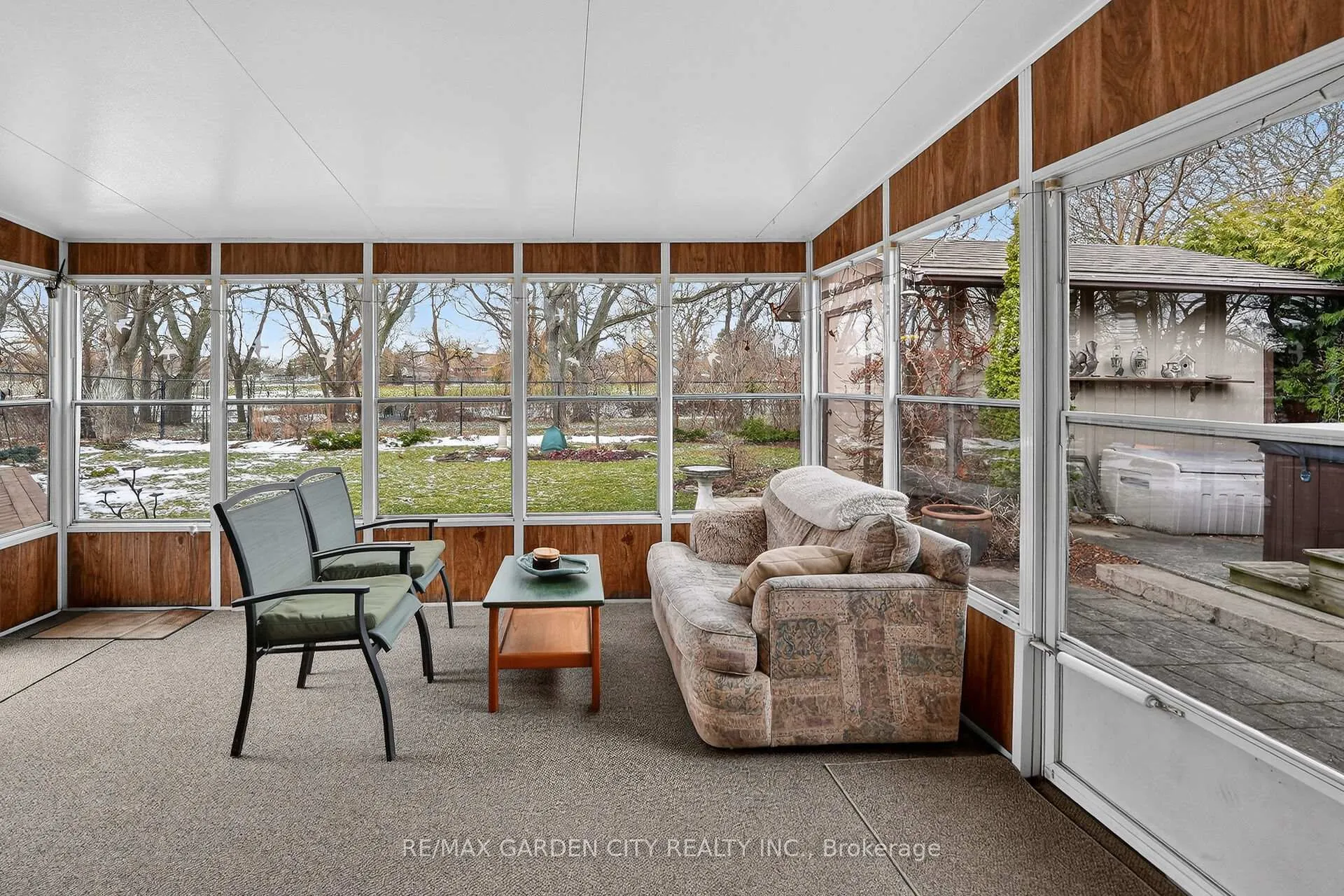 Photo 29 of 77 Prince Charles Drive, St. Catharines, Lakeport — HOMEH