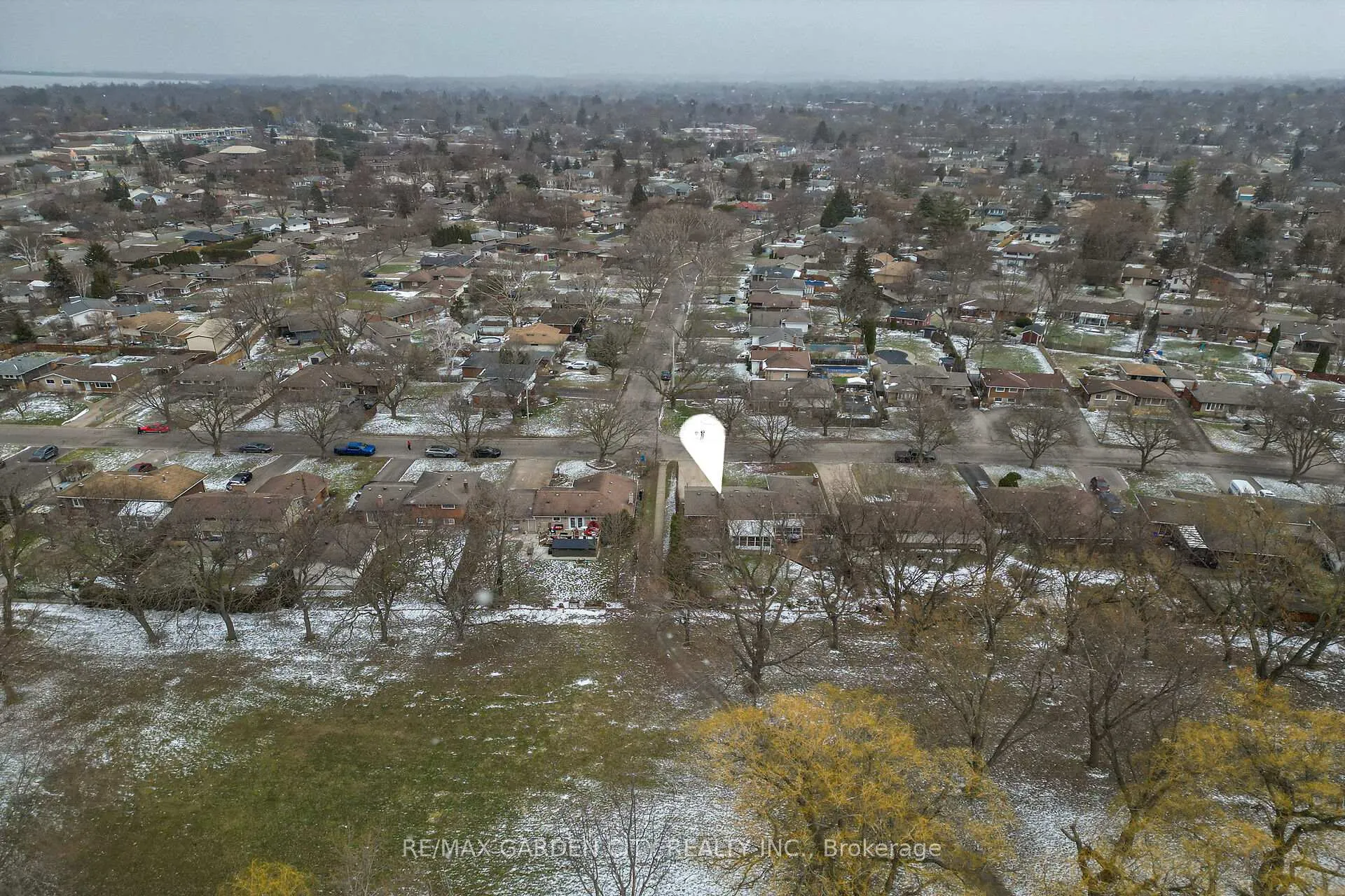 Photo 41 of 77 Prince Charles Drive, St. Catharines, Lakeport — HOMEH