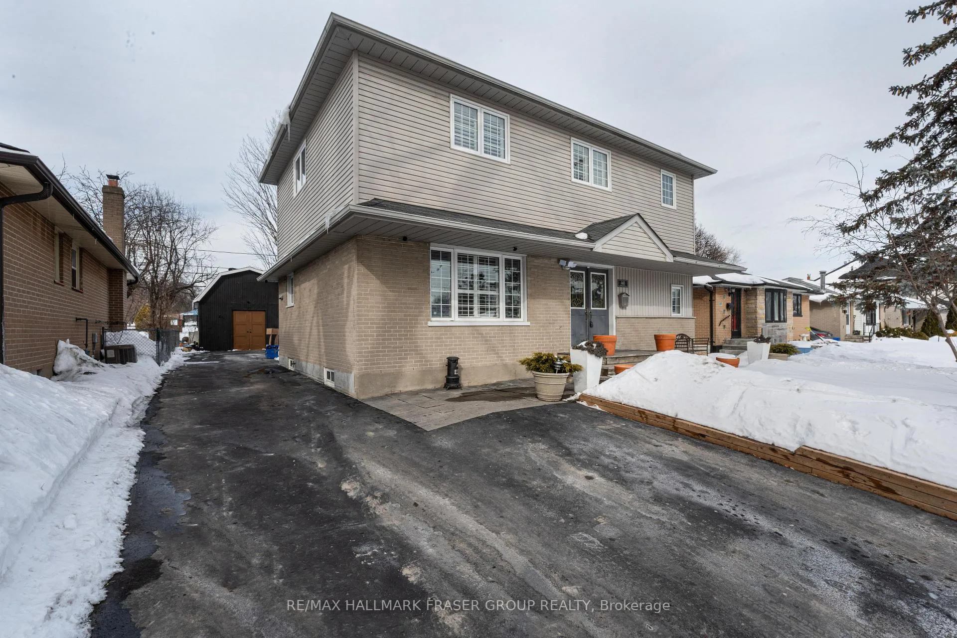 Photo 2 of 48 Rideout Street, Ajax, South East — HOMEH