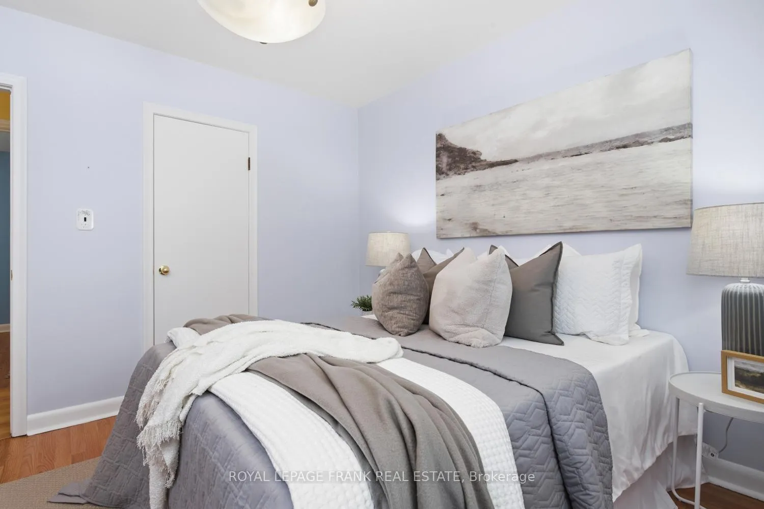Photo 20 of 447 Ridgeway Avenue, Oshawa, McLaughlin — HOMEH