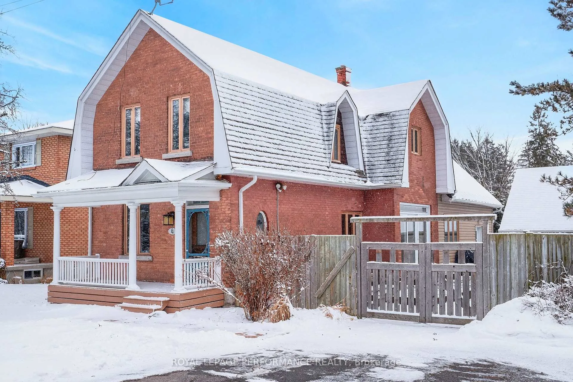 Photo 2 of 4 O'Donnell Court, Ottawa, Pineglen/Country Place — HOMEH