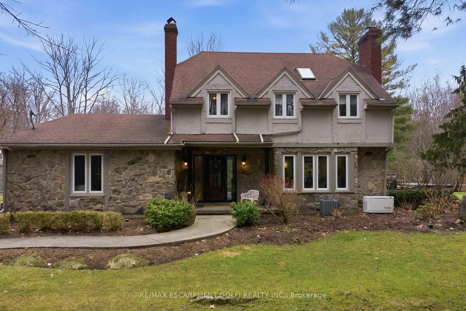 Photo 3 of 625 Balfour Street, Pelham, Fenwick — HOMEH