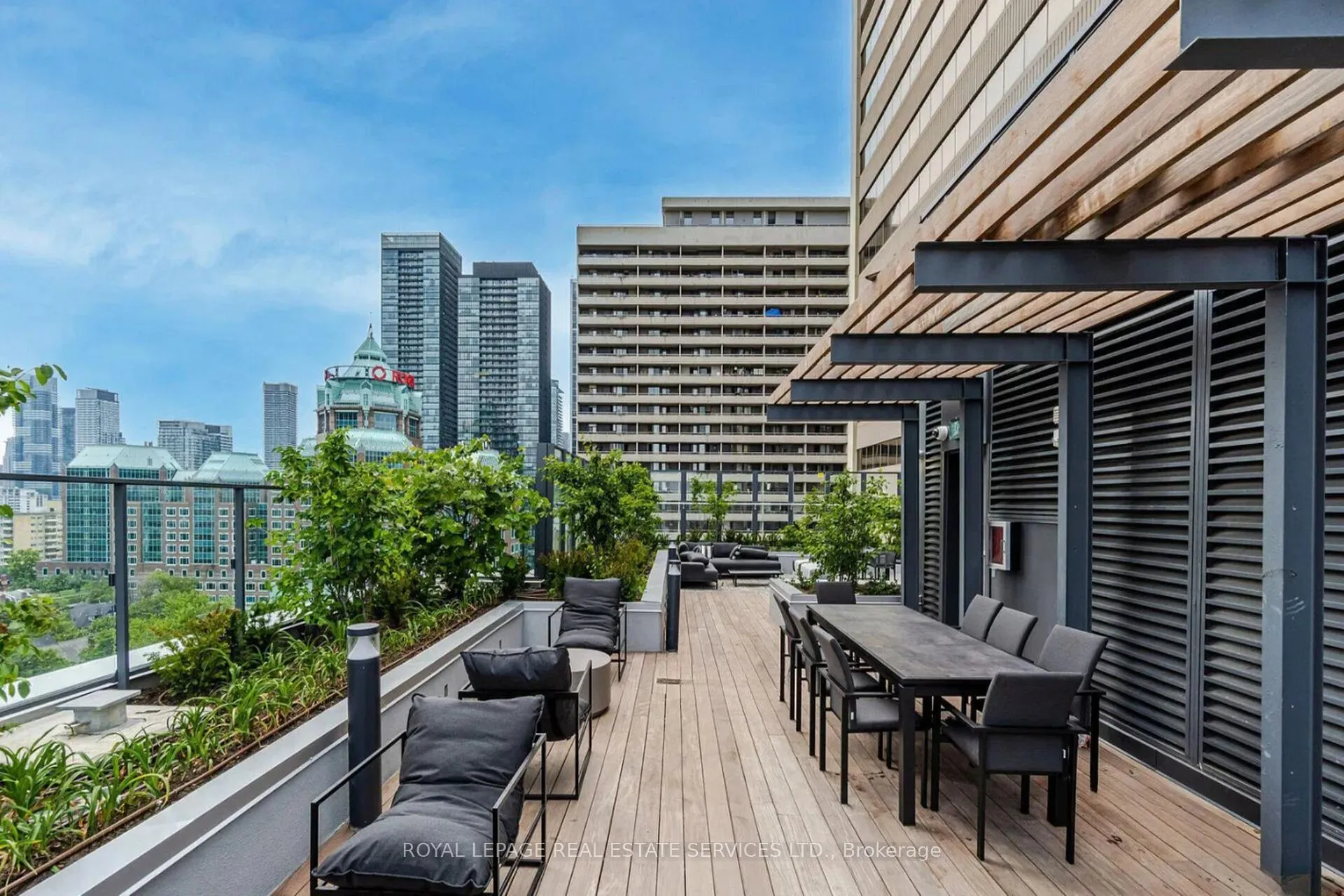 Photo 27 of Unit 5210, 395 Bloor Street E, Toronto, North St. James Town — HOMEH