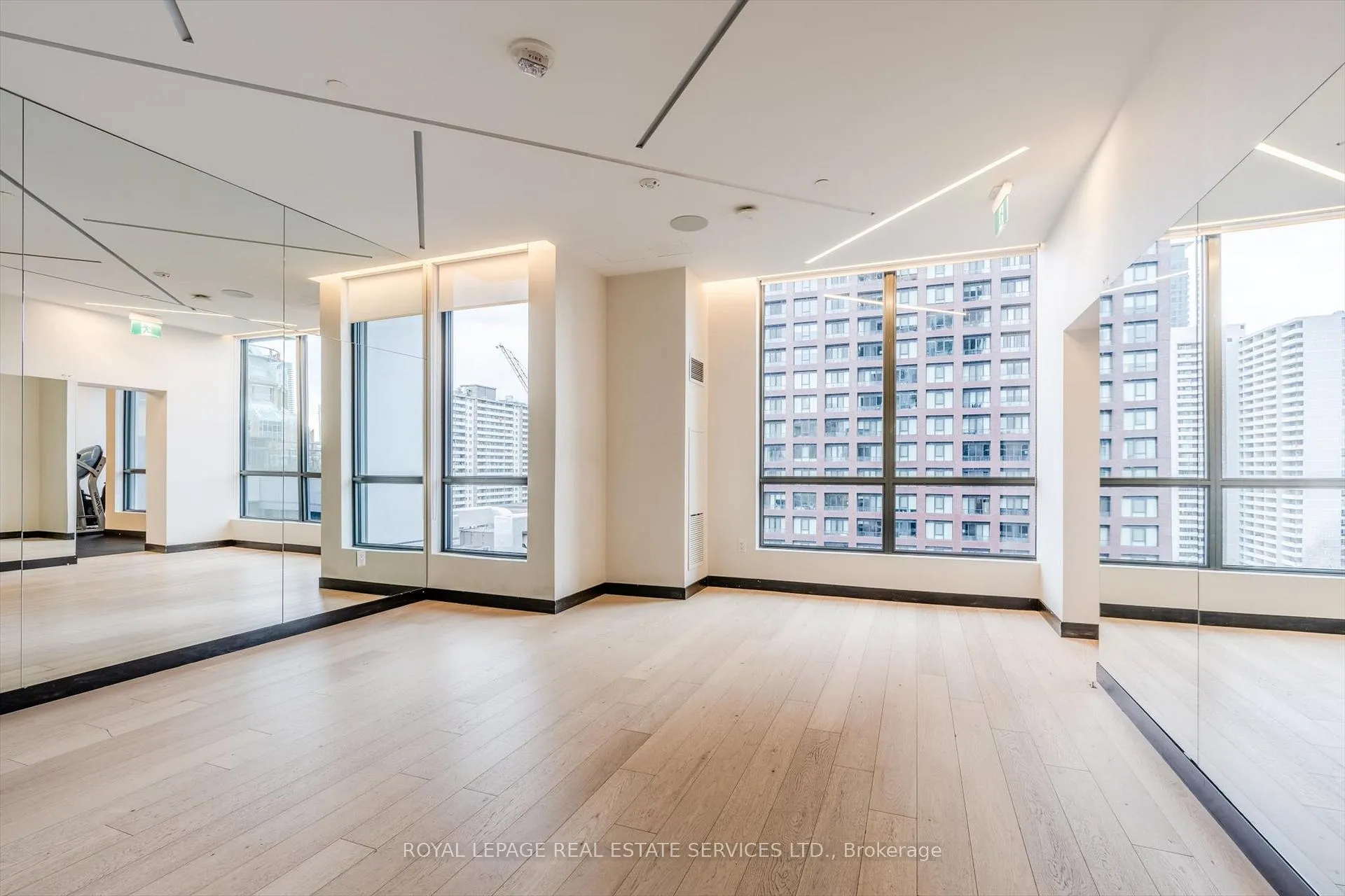 Photo 34 of Unit 5210, 395 Bloor Street E, Toronto, North St. James Town — HOMEH
