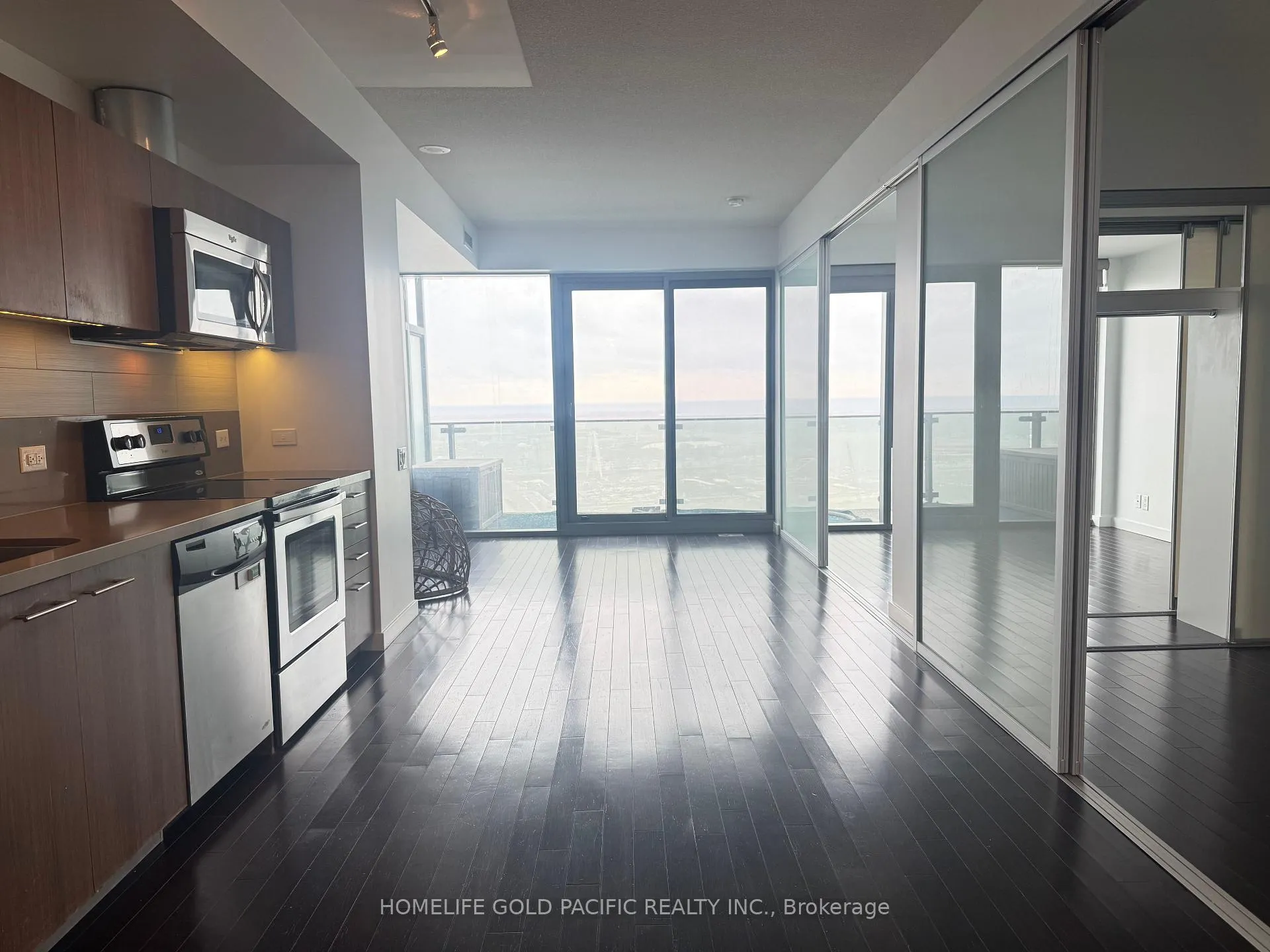 Photo 6 of Unit 2309, 390 Cherry Street, Toronto, Waterfront Communities — HOMEH