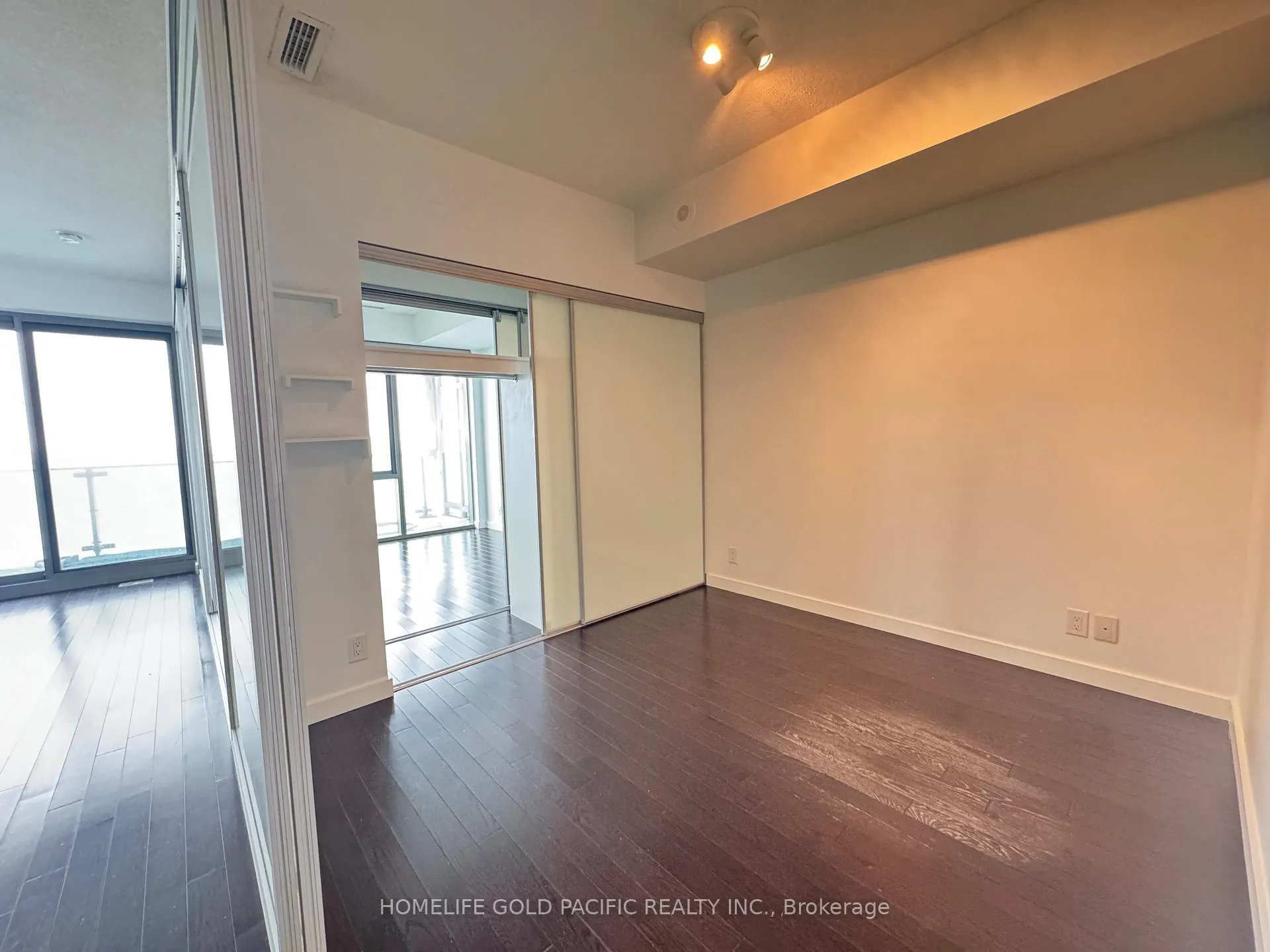 Photo 8 of Unit 2309, 390 Cherry Street, Toronto, Waterfront Communities — HOMEH