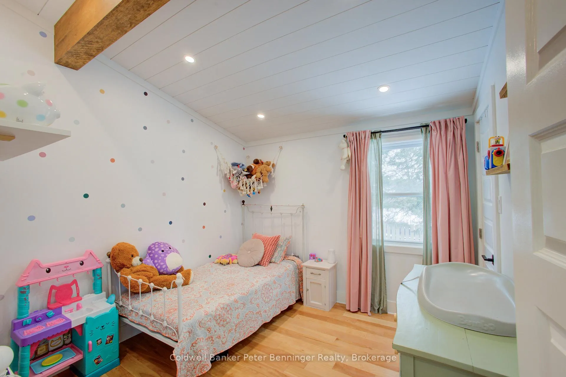 Photo 17 of 182 James Street, Arran-Elderslie — HOMEH