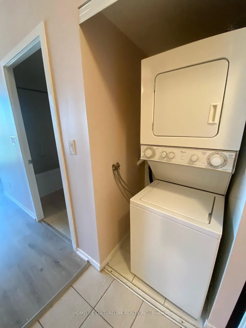 Photo 8 of Unit 2703, 55 Bremner Boulevard, Toronto, Waterfront Communities — HOMEH