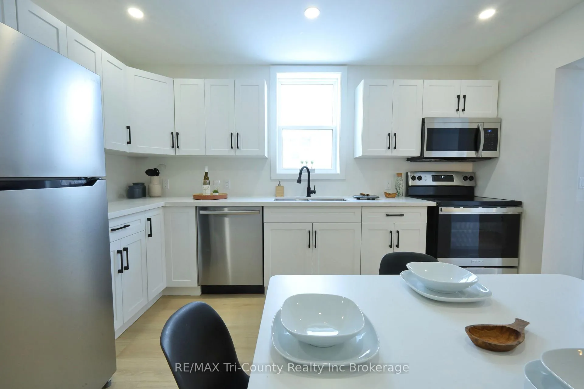 Photo 4 of 12 Mariam Street, St. Thomas — HOMEH