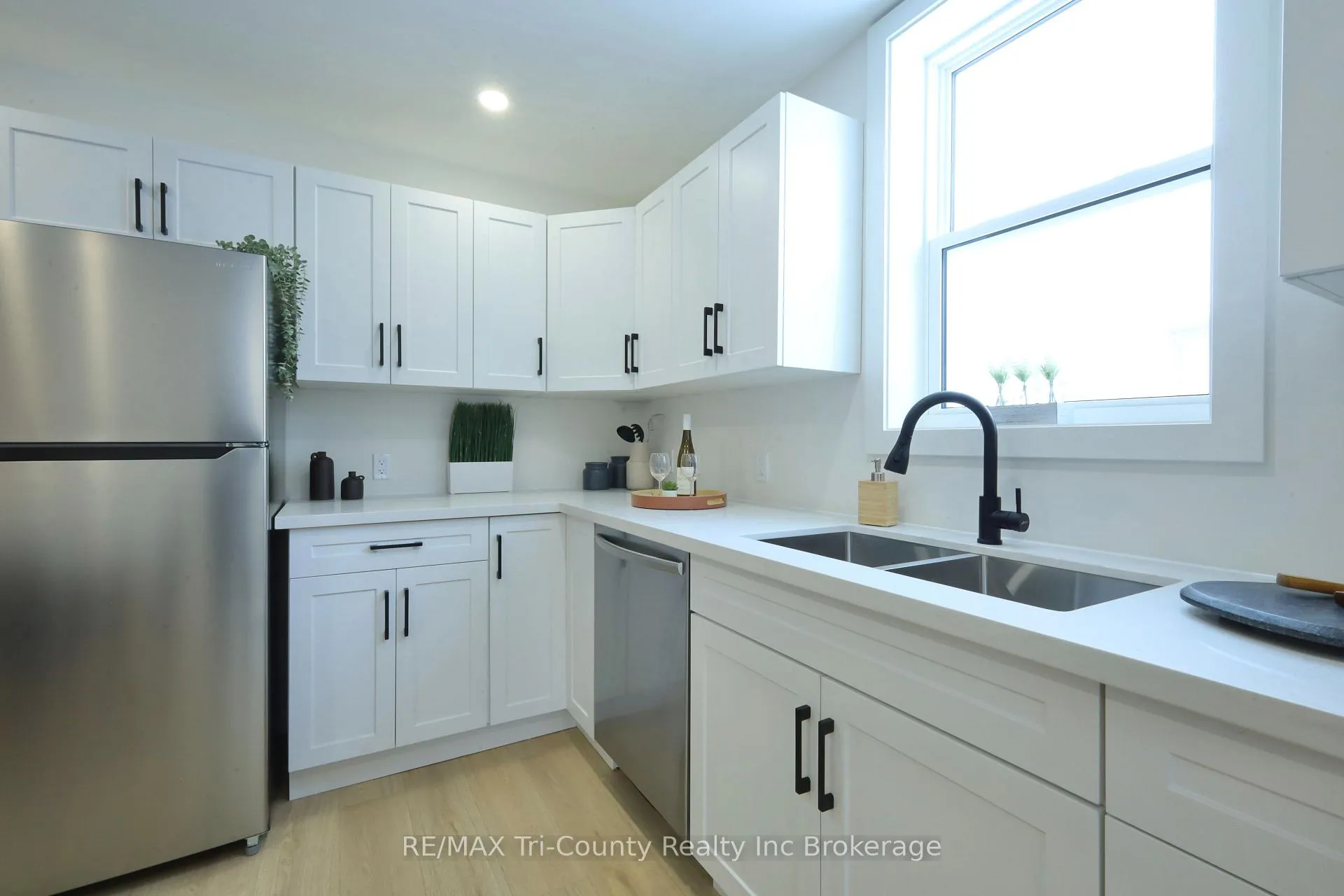 Photo 5 of 12 Mariam Street, St. Thomas — HOMEH