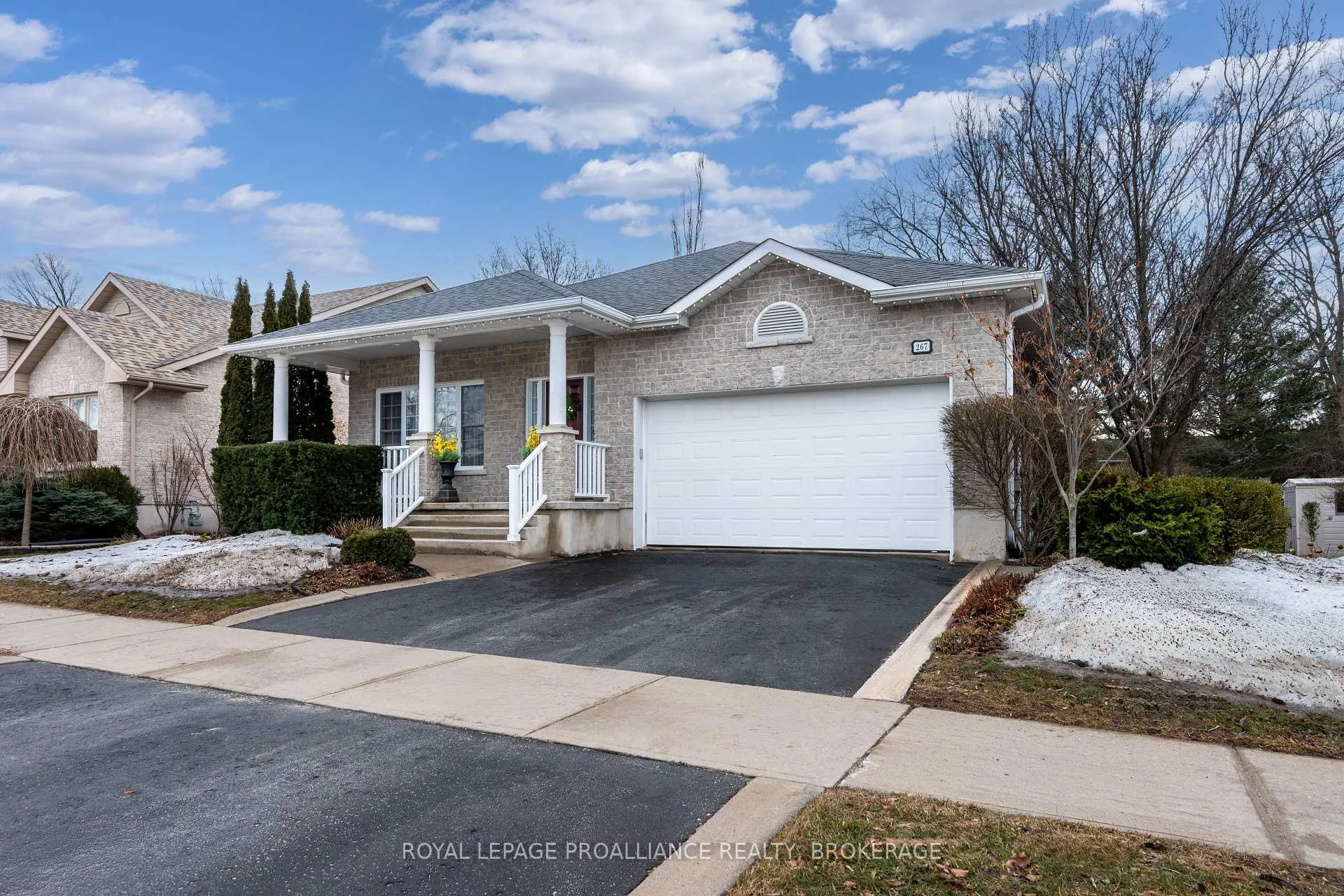 Front of 267 Honeywood Avenue