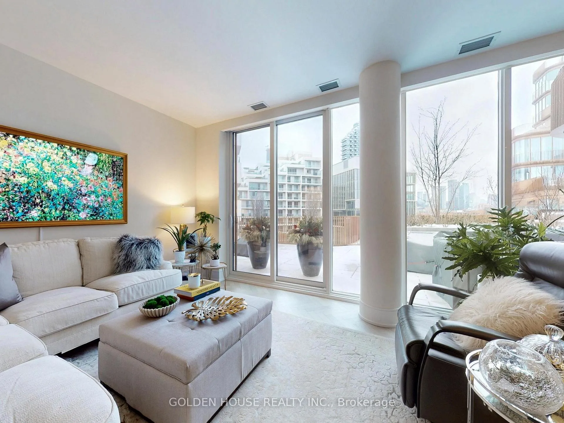 Photo 5 of Unit 715, 155 Merchants' Wharf, Toronto, Waterfront Communities — HOMEH