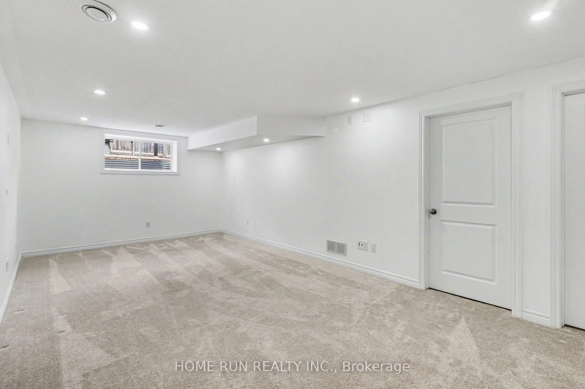 Photo 27 of 229 Dolce Crescent, Ottawa, Riverside South/Gloucester Glen — HOMEH