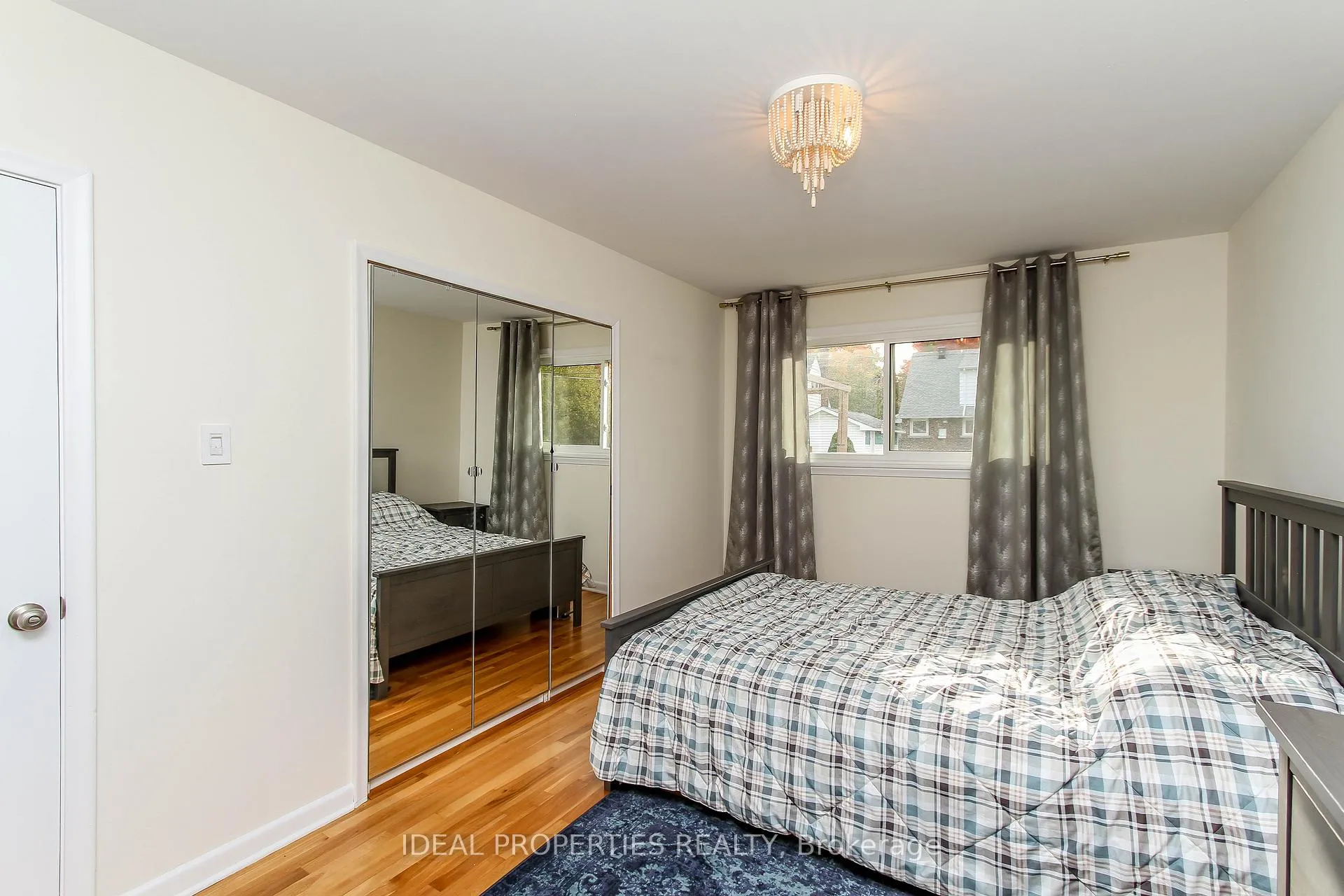 Photo 21 of Unit A, 2034 Saunderson Drive, Ottawa, Elmvale Acres — HOMEH