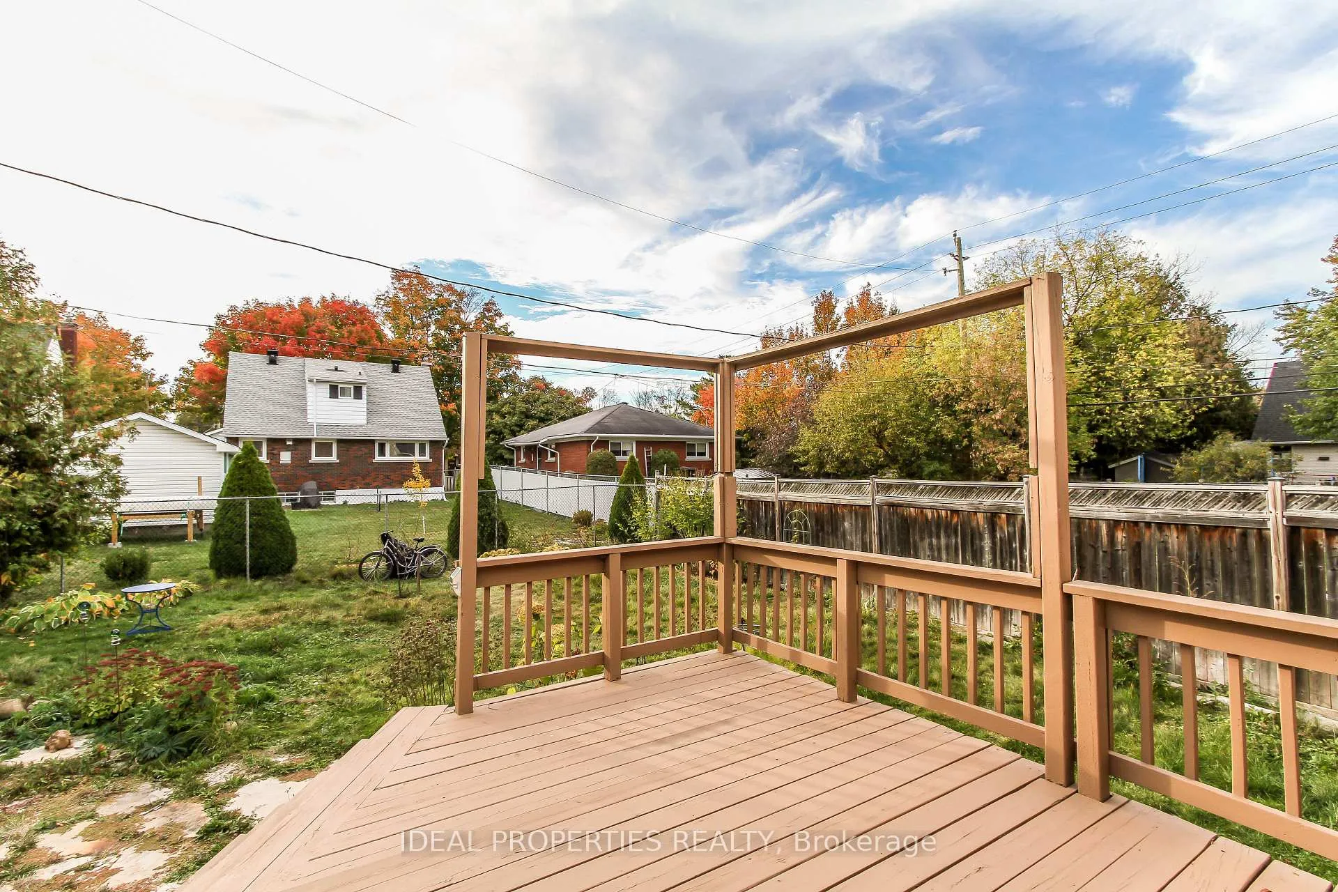 Photo 33 of Unit A, 2034 Saunderson Drive, Ottawa, Elmvale Acres — HOMEH