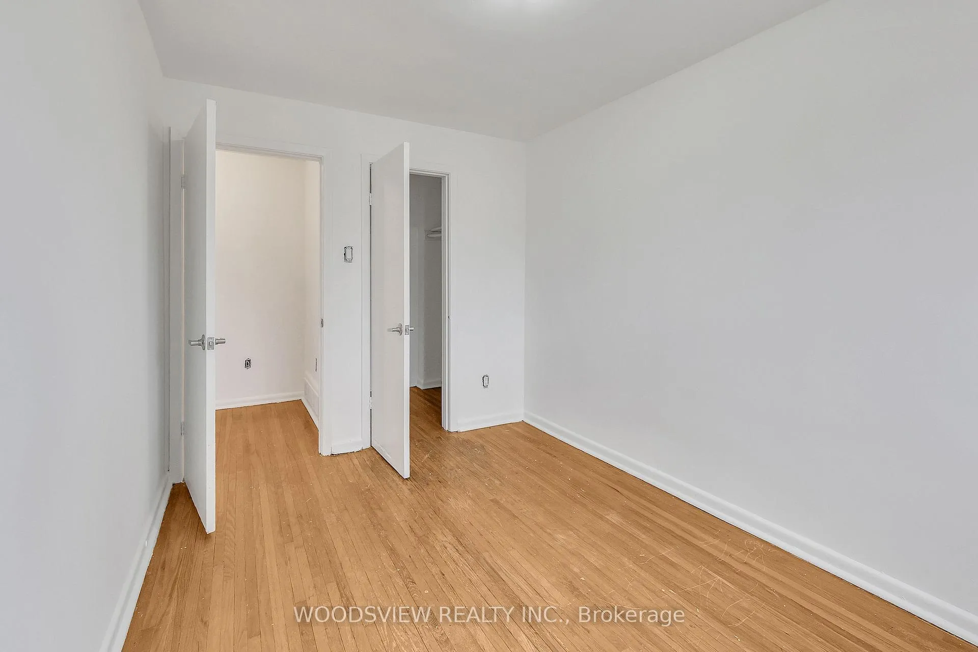 Photo 7 of 56 Lightwood Drive, Etobicoke, Thistletown-Beaumonde Heights — HOMEH