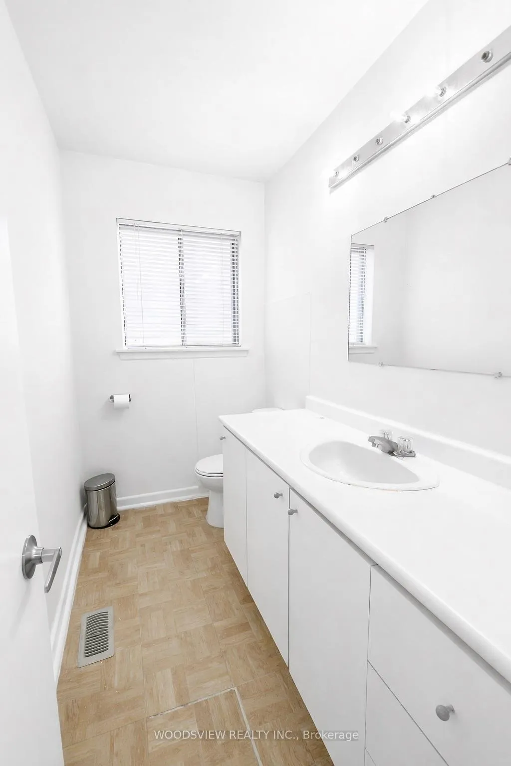 Photo 13 of 56 Lightwood Drive, Etobicoke, Thistletown-Beaumonde Heights — HOMEH