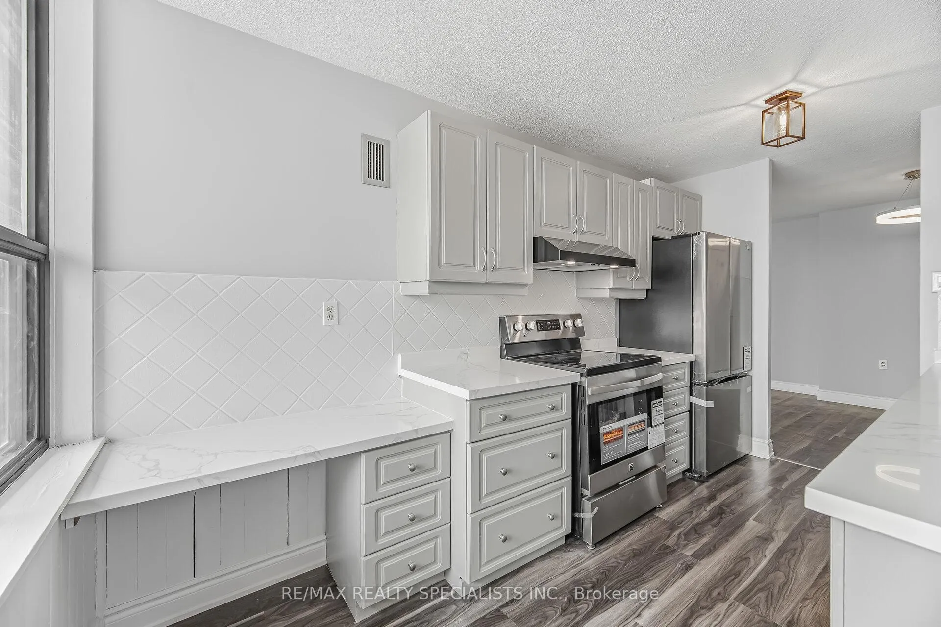 Photo 13 of Unit 1507, 21 Knightsbridge Road, Brampton, Queen Street Corridor — HOMEH