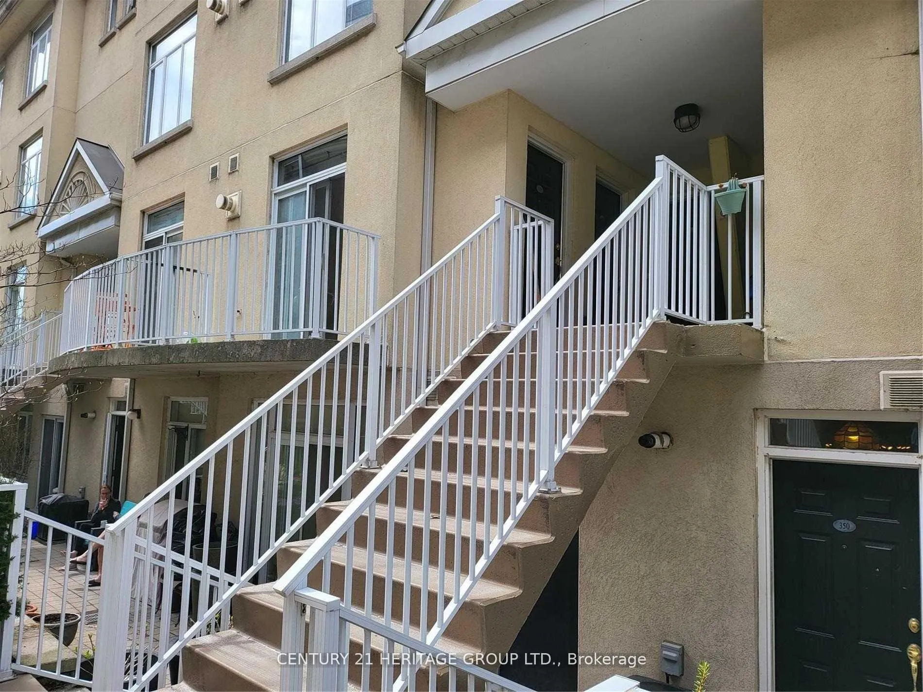 Photo 2 of Unit 339, 32 Stadium Road, Toronto, Niagara — HOMEH