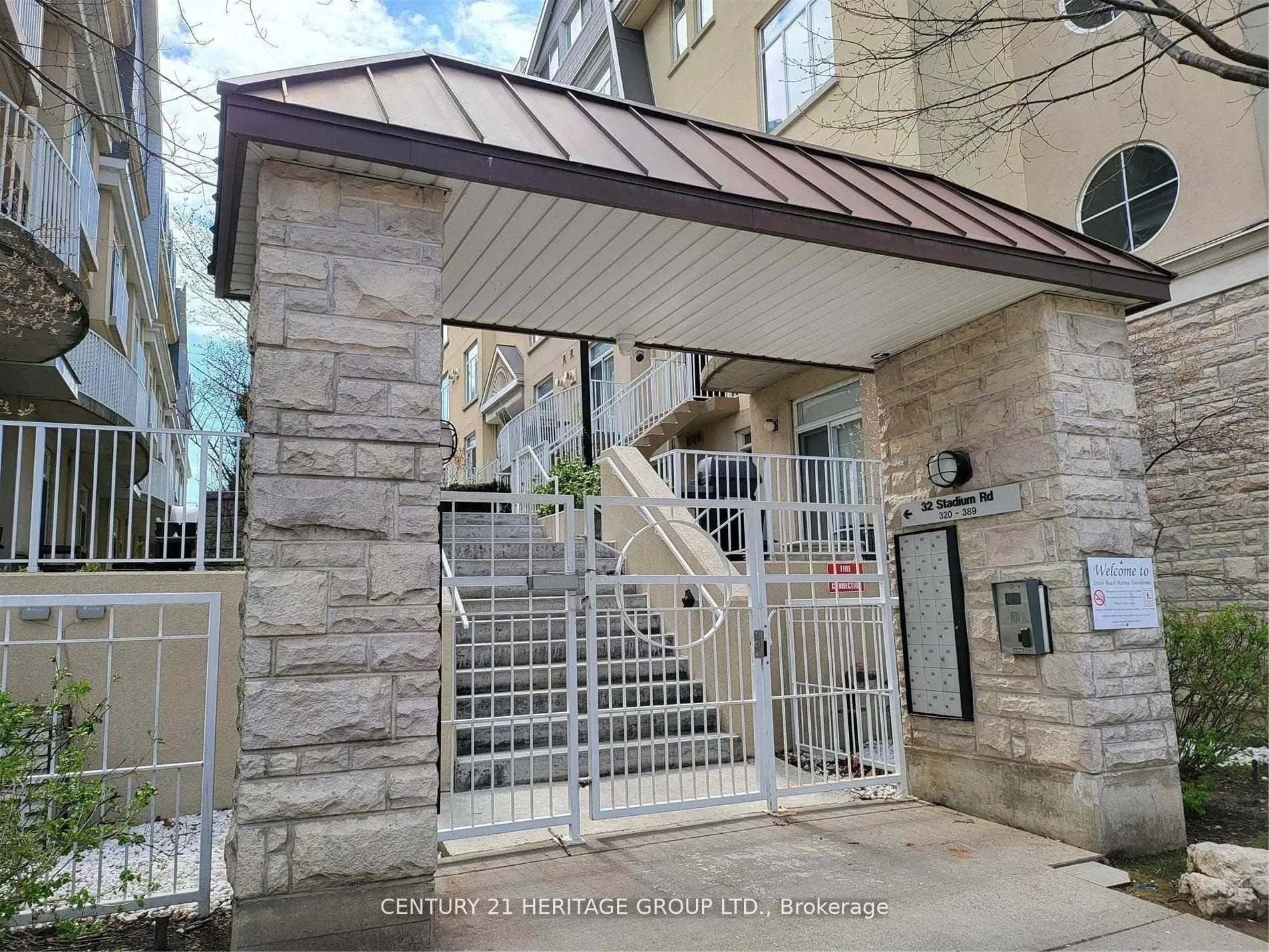 Photo 4 of Unit 339, 32 Stadium Road, Toronto, Niagara — HOMEH