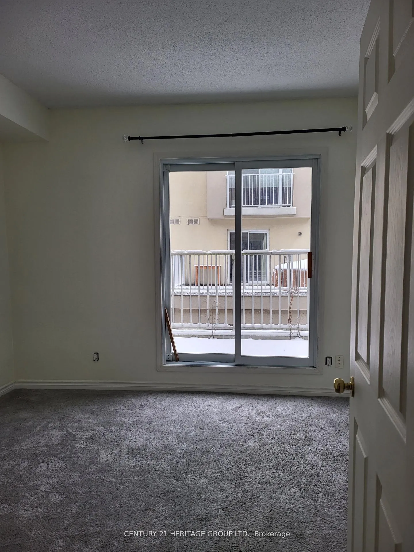 Photo 11 of Unit 339, 32 Stadium Road, Toronto, Niagara — HOMEH