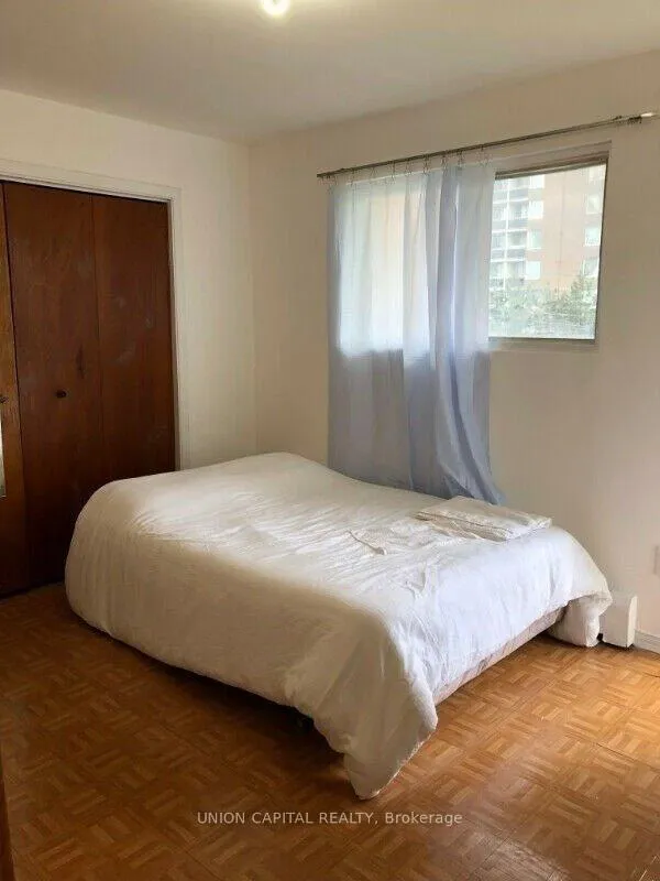 Photo 4 of Unit 2, 2015 Davenport Road, Toronto, Weston-Pellam Park — HOMEH