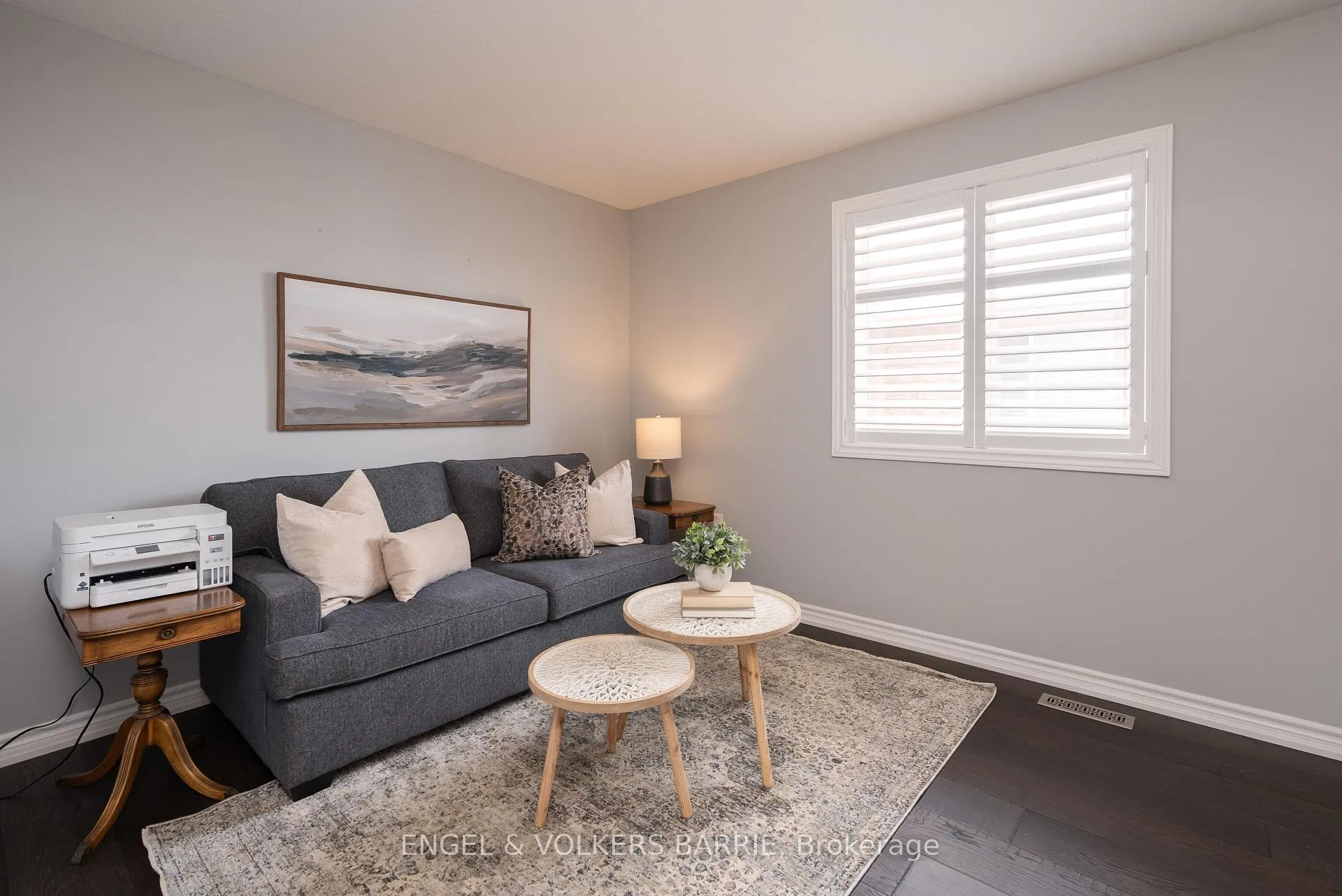 Photo 24 of 302 Livingstone Street E, Barrie, Little Lake — HOMEH