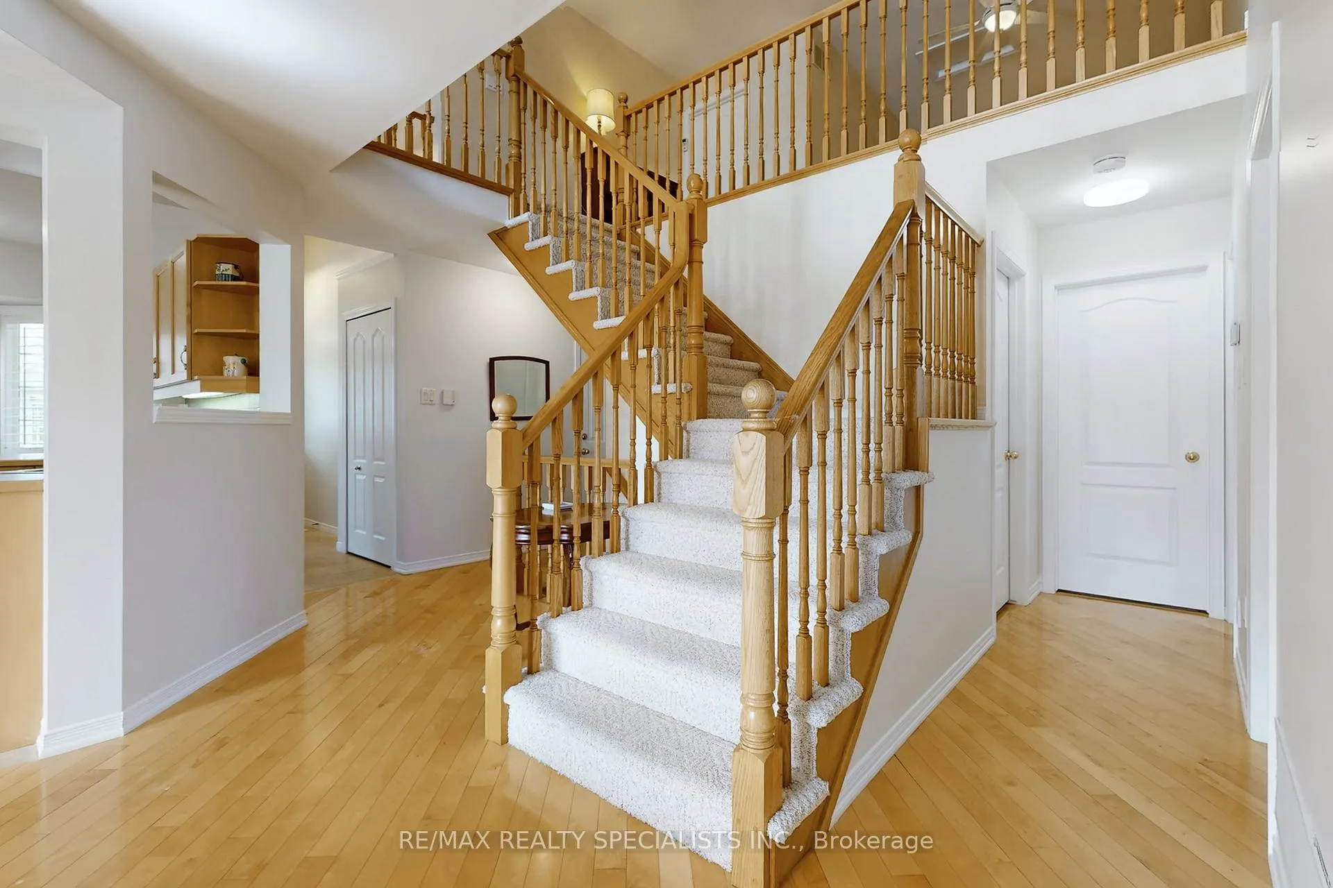 Photo 18 of Unit 1, 212 Stonehenge Drive, Hamilton, Ancaster — HOMEH