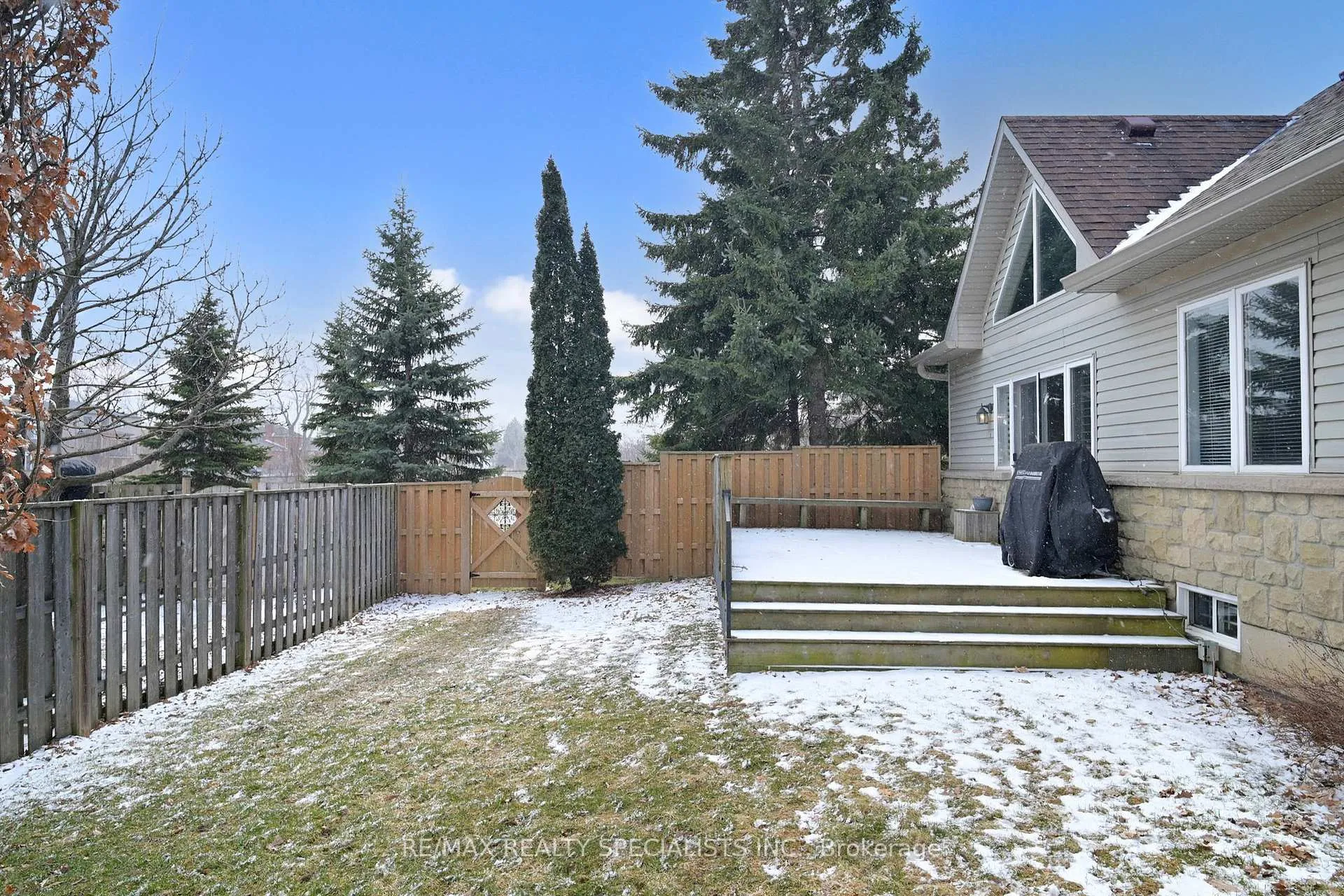 Photo 27 of Unit 1, 212 Stonehenge Drive, Hamilton, Ancaster — HOMEH