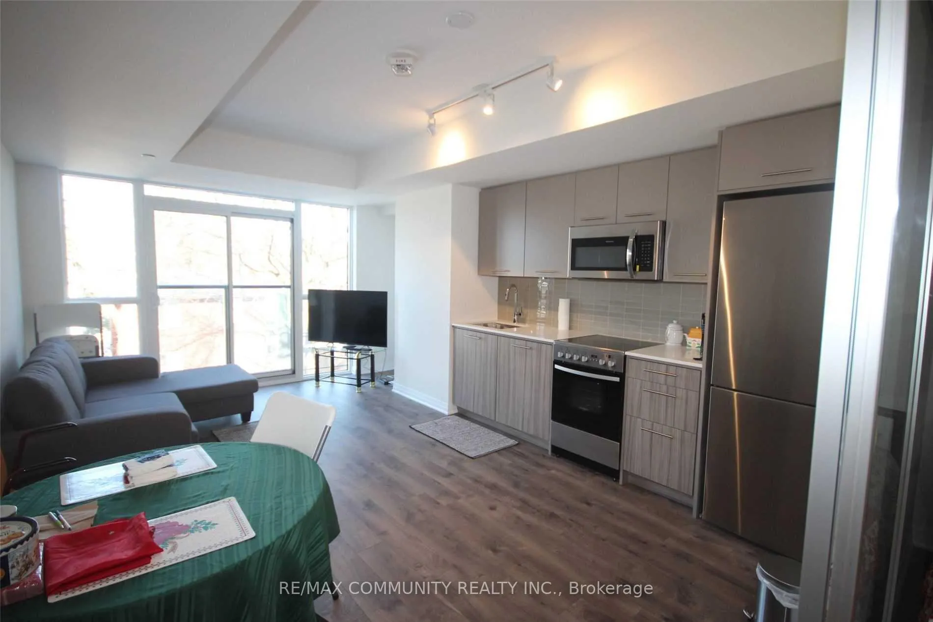 Photo 1 of Unit 303, 1630 Queen Street E, Toronto, The Beaches — HOMEH