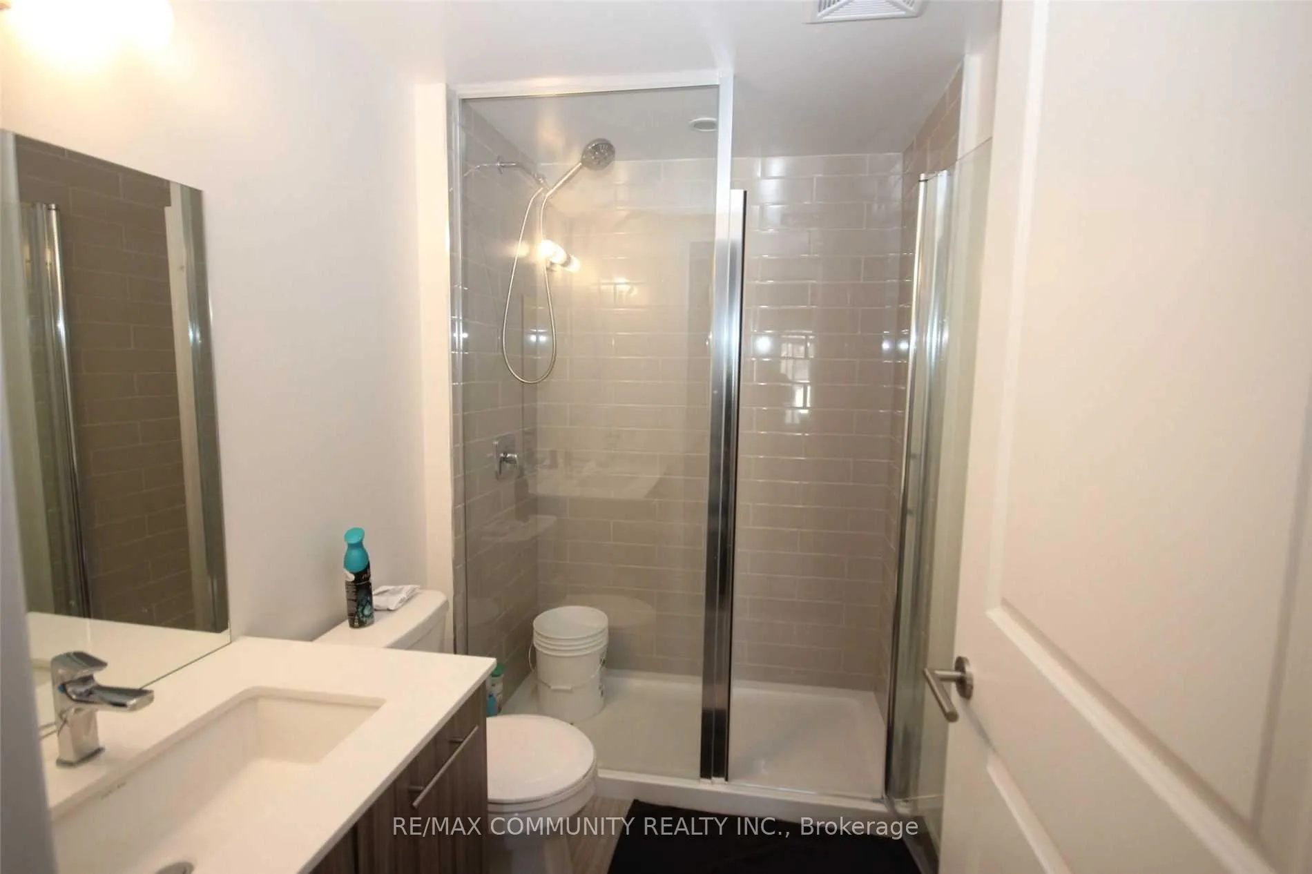 Photo 12 of Unit 303, 1630 Queen Street E, Toronto, The Beaches — HOMEH