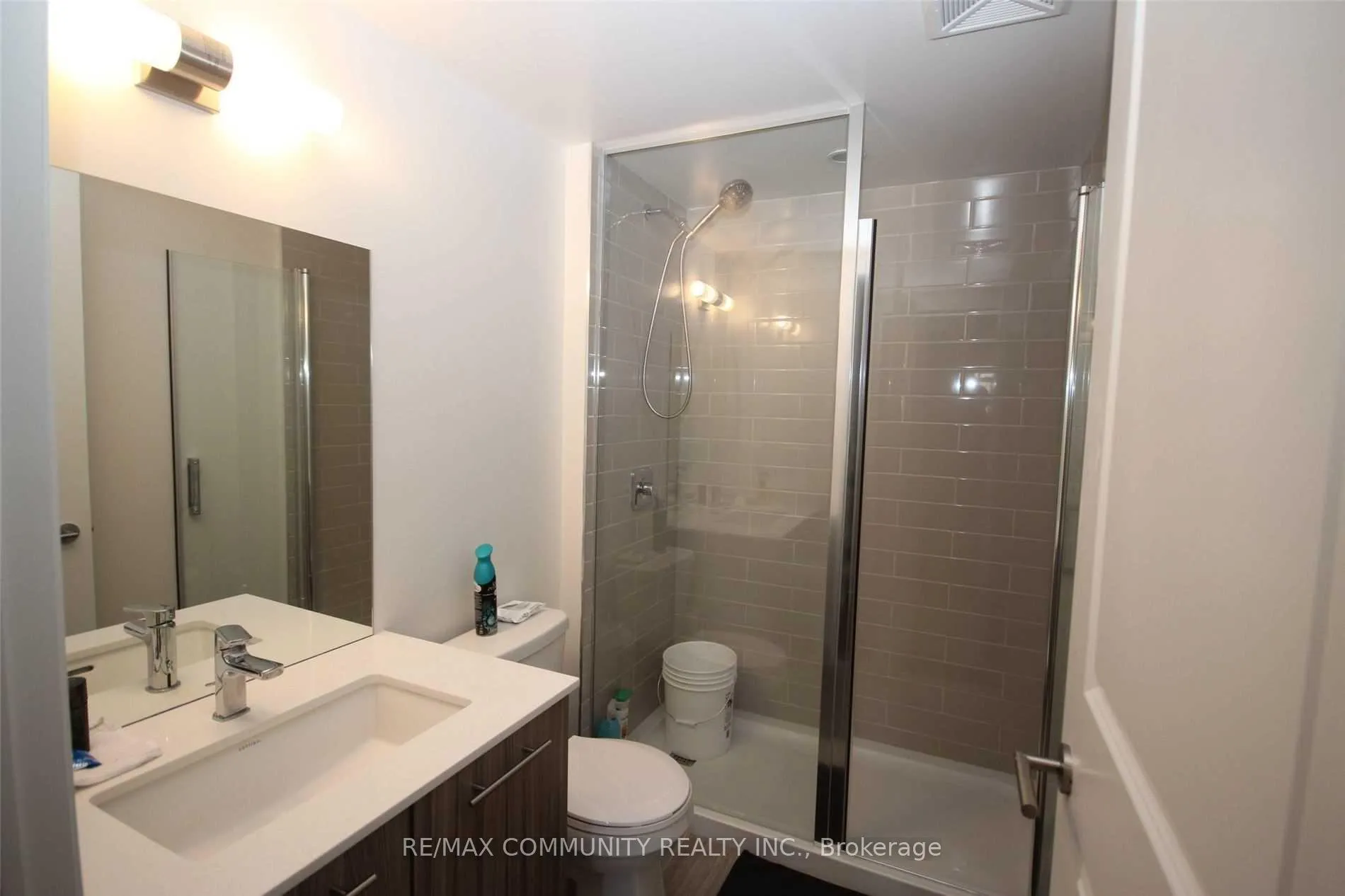 Photo 13 of Unit 303, 1630 Queen Street E, Toronto, The Beaches — HOMEH