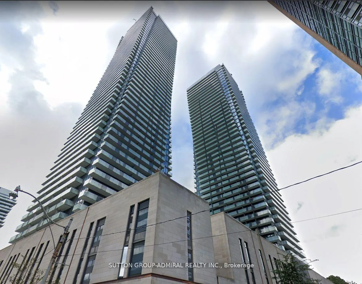 Front of Unit 4009, 1080 Bay Street