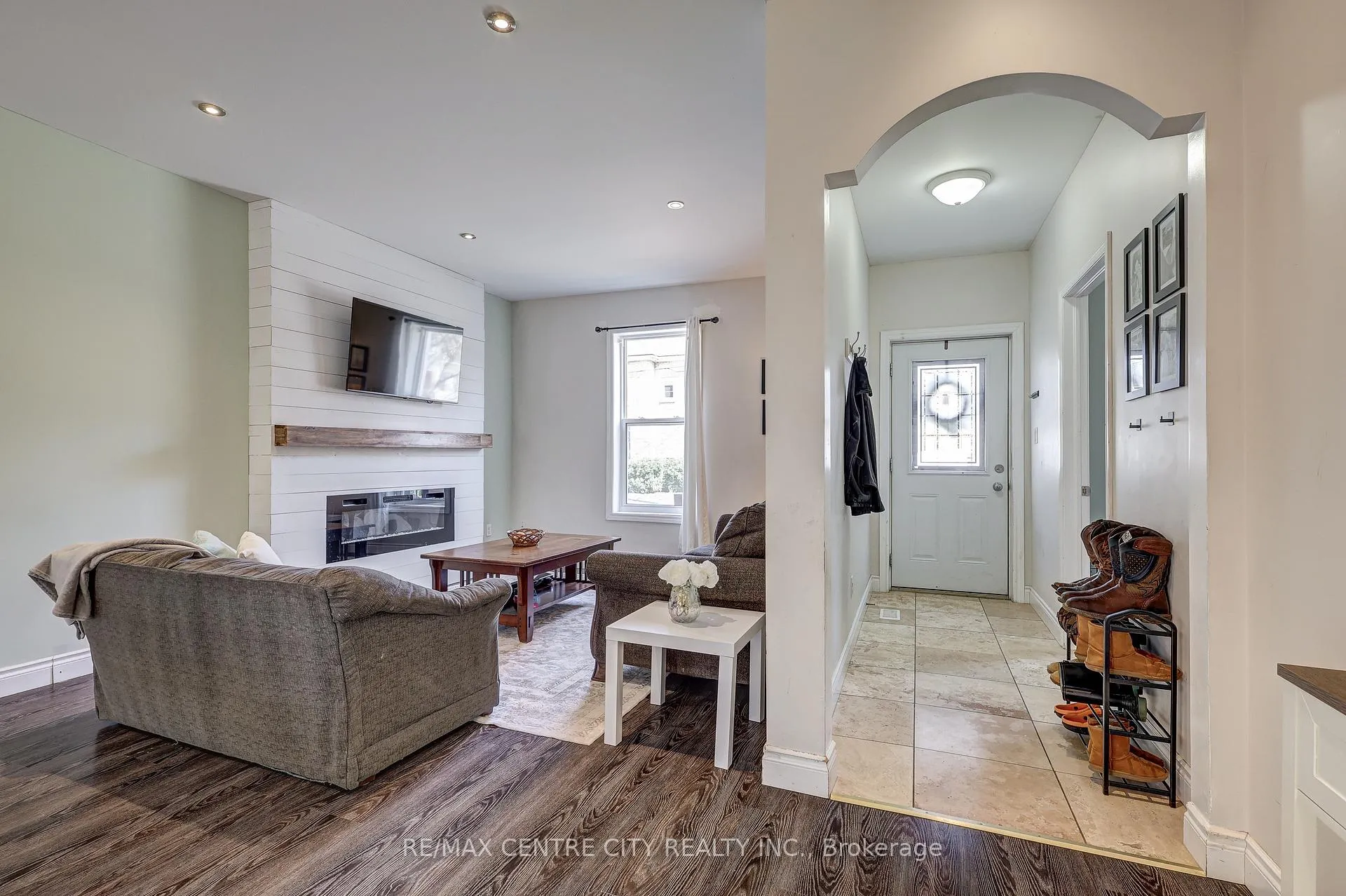 Photo 8 of 24 St Annes Place, St. Thomas — HOMEH