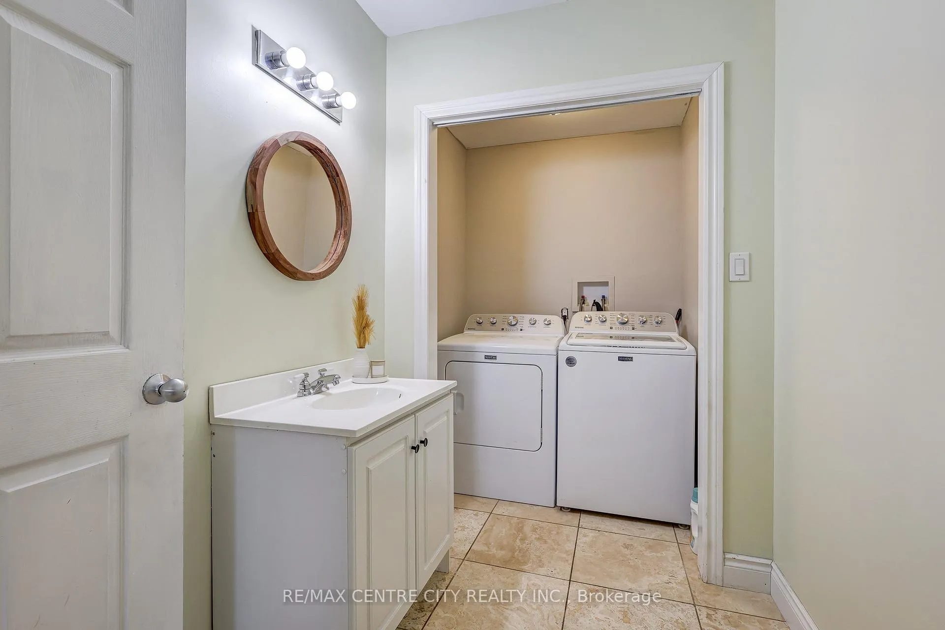Photo 21 of 24 St Annes Place, St. Thomas — HOMEH