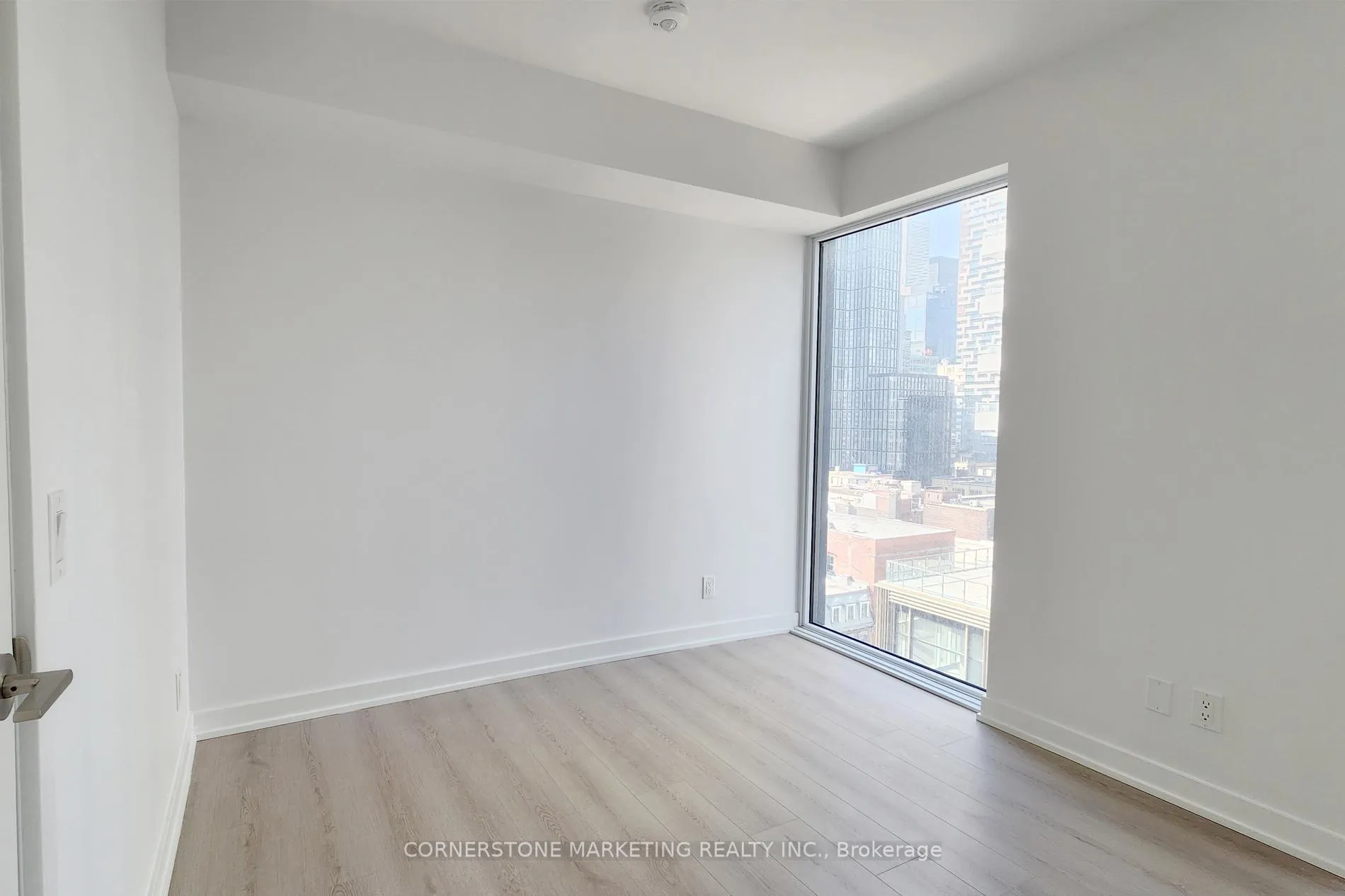 Photo 4 of Unit 1115, 100 Queen Street E, Toronto, Church-Yonge Corridor — HOMEH