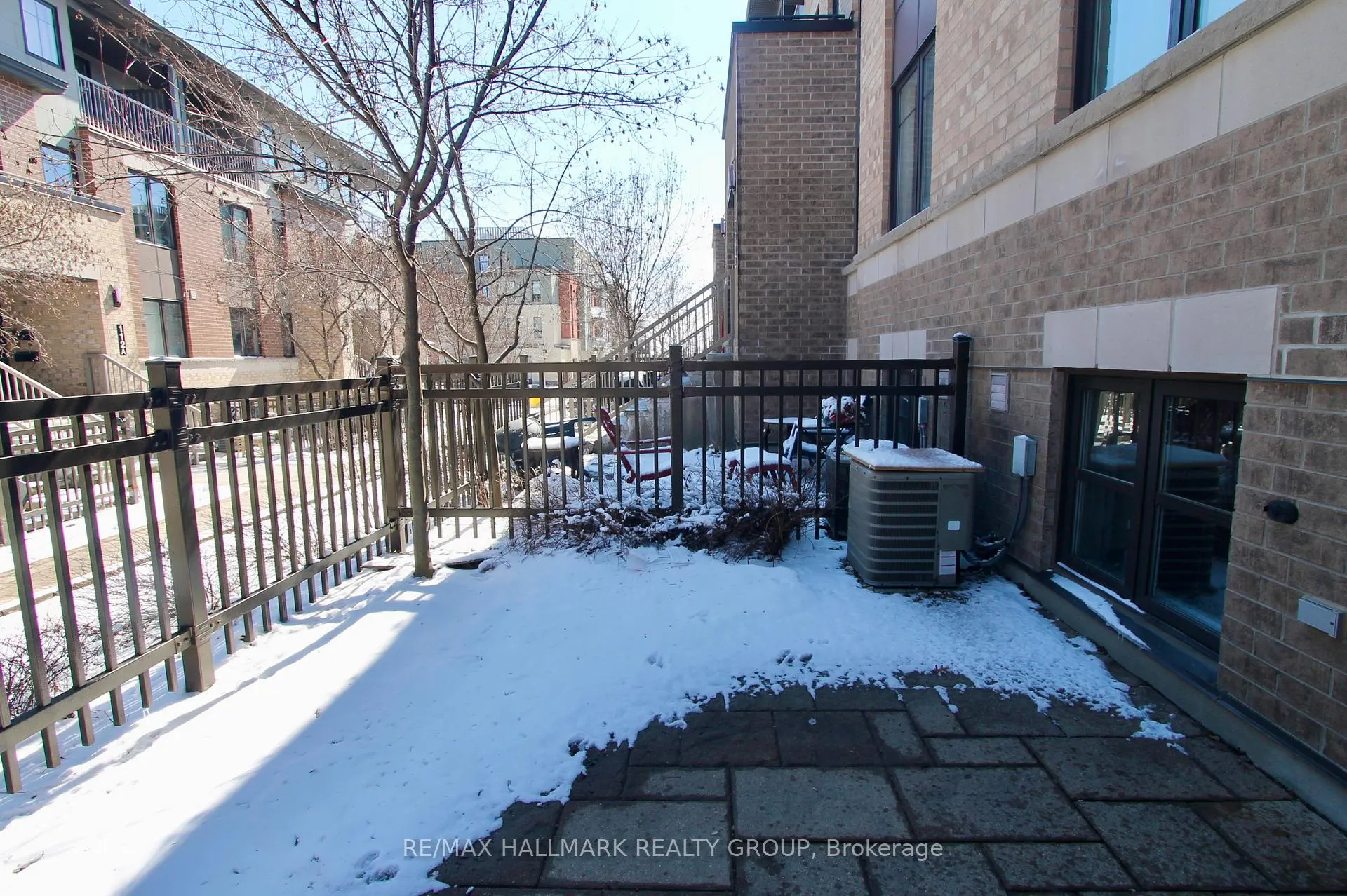 Photo 22 of 126A Lindenshade Drive, Ottawa, Barrhaven - Strandherd — HOMEH