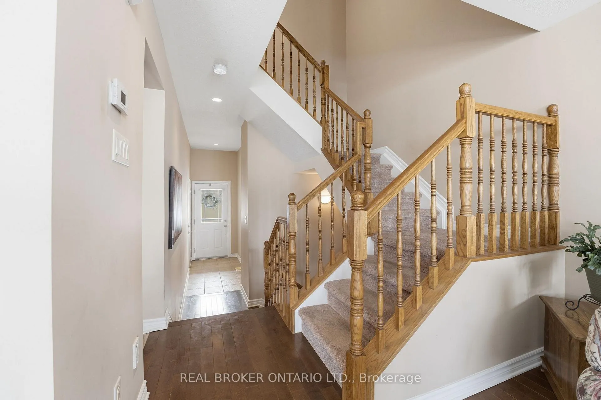 Photo 3 of 397 Statewood Drive, Ottawa, Kanata - Morgan's Grant/South March — HOMEH