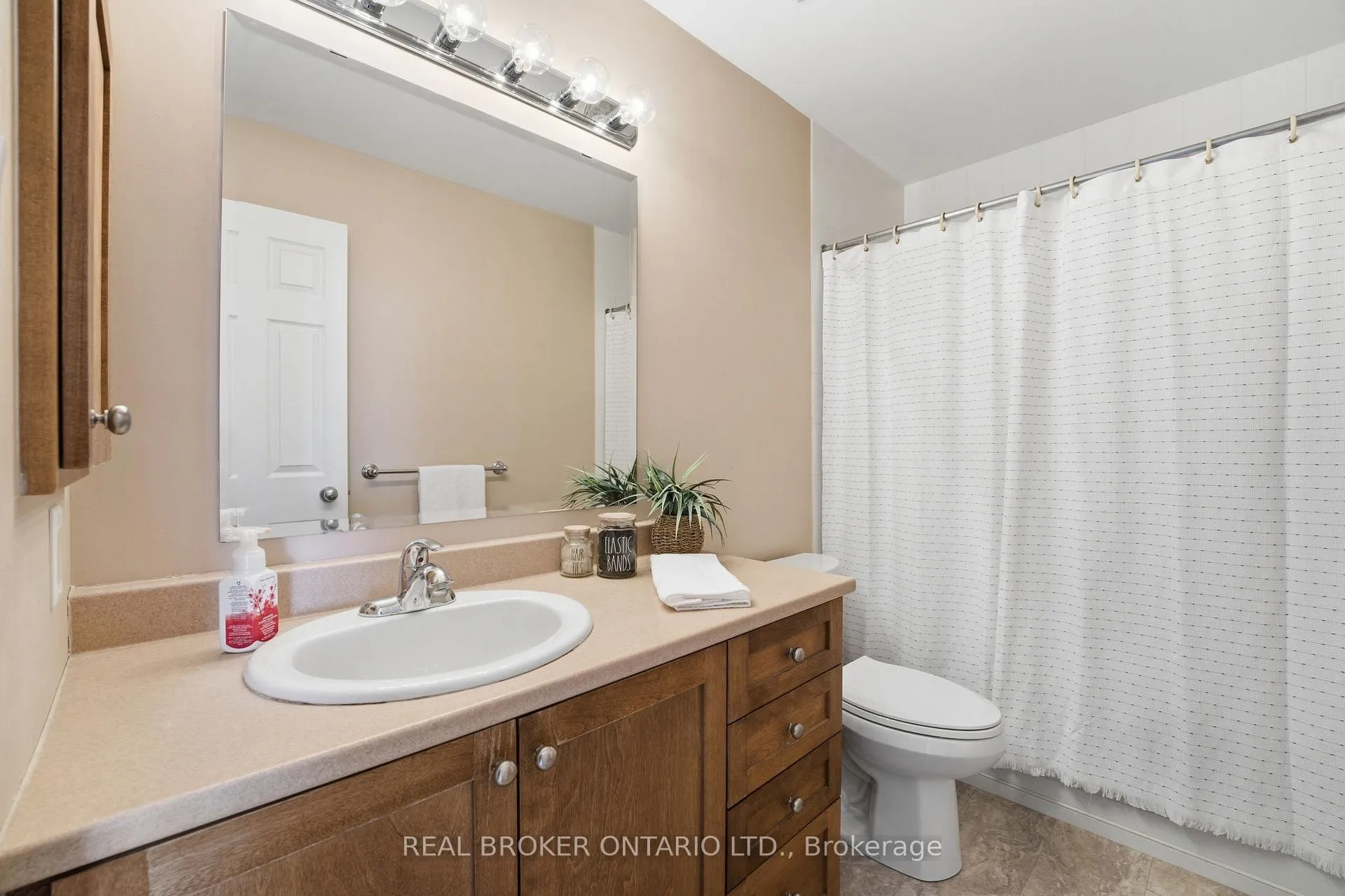 Photo 15 of 397 Statewood Drive, Ottawa, Kanata - Morgan's Grant/South March — HOMEH