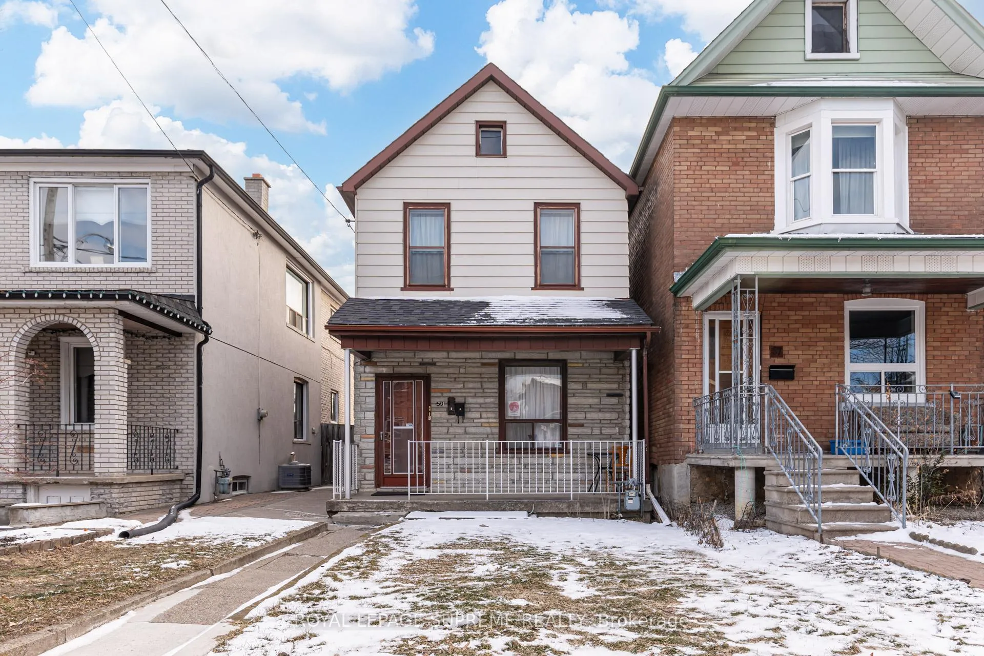 Front of Unit 2nd Flr, 59 Somerset Avenue
