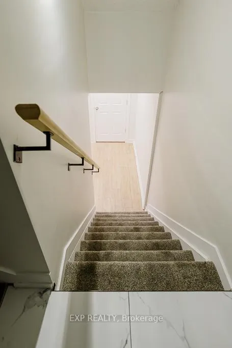 Photo 16 of 194 Willow Creek Circle, Ottawa, Barrhaven - Strandherd — HOMEH