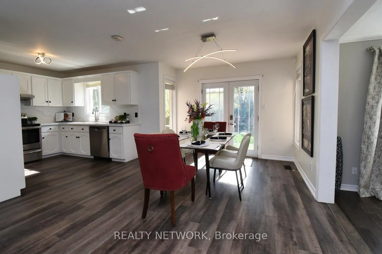 Photo 13 of 29 Riviera Ridge, Hamilton, Winona Park — HOMEH
